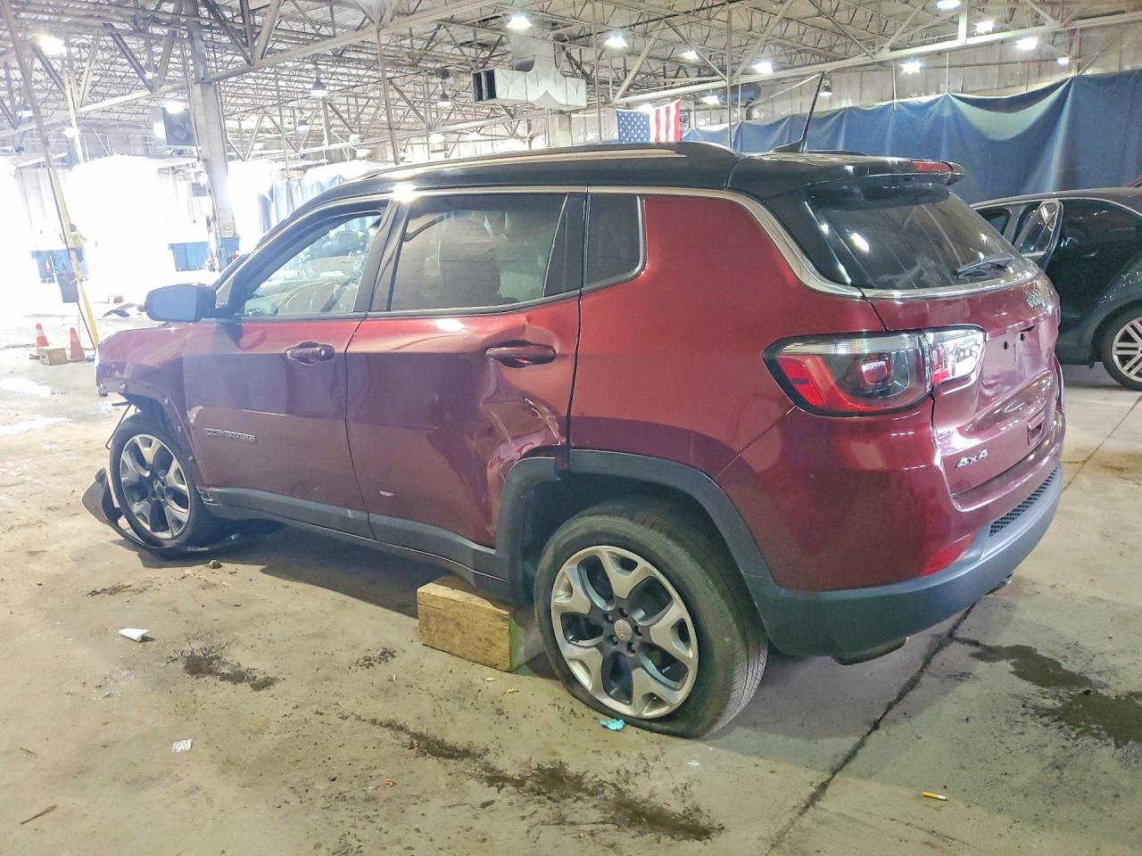 2020 Jeep Compass Limited Burgundy vin: 3C4NJDCB5LT238991