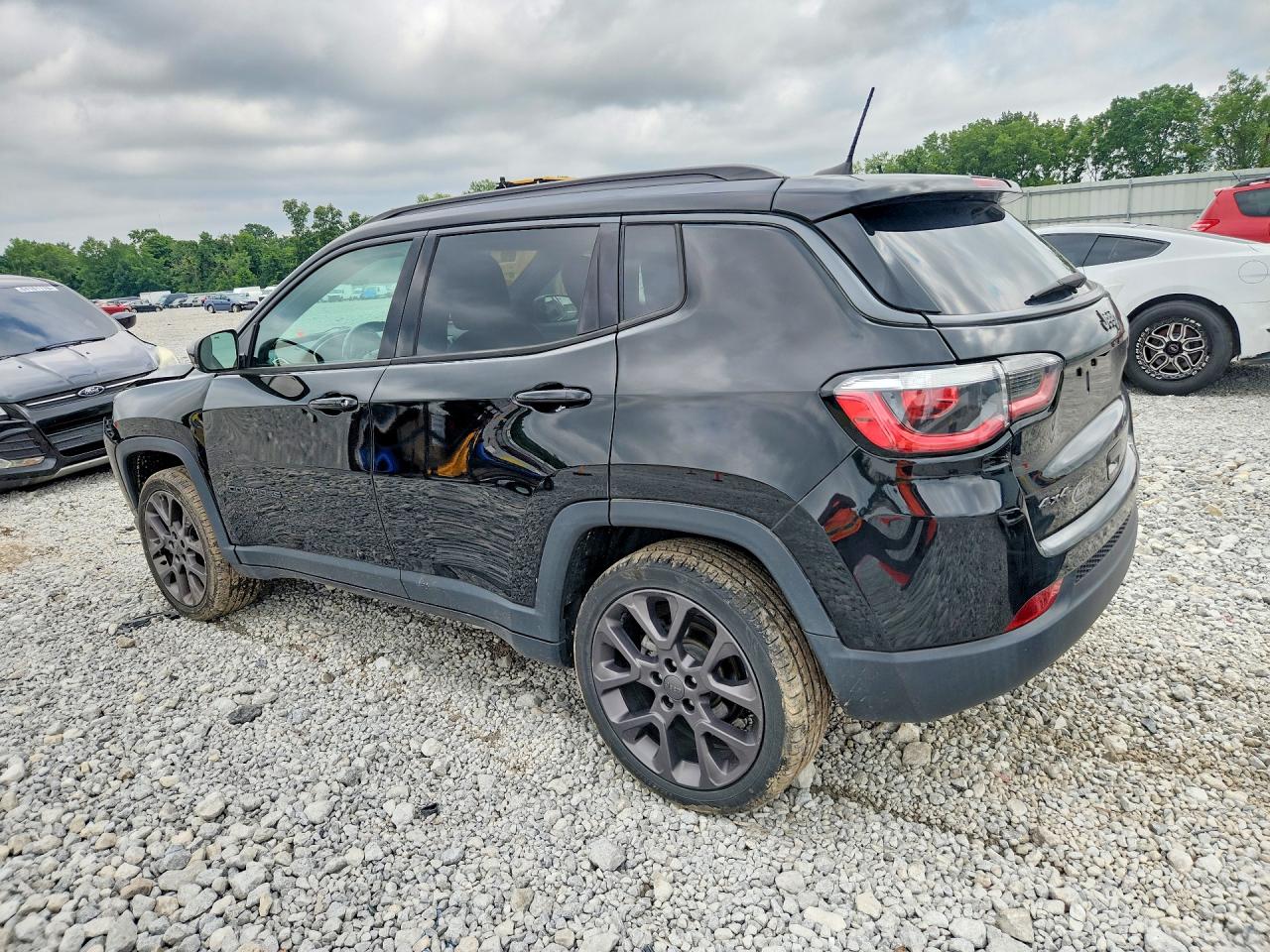 2020 Jeep Compass Limited Black vin: 3C4NJDCB6LT139922