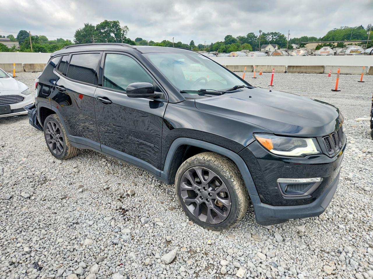 2020 Jeep Compass Limited Black vin: 3C4NJDCB6LT139922