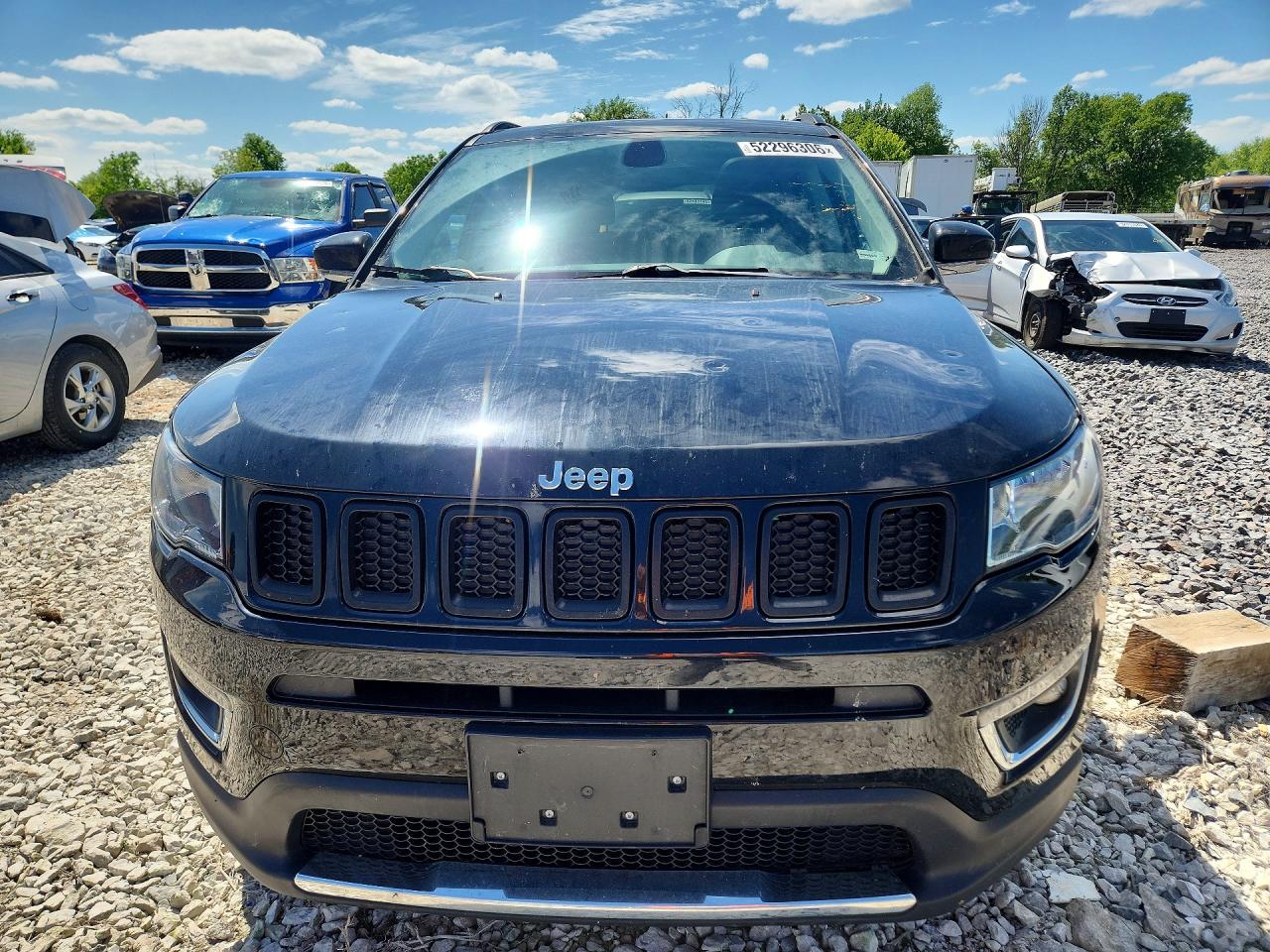 2019 Jeep Compass Limited Черный vin: 3C4NJDCB7KT695333