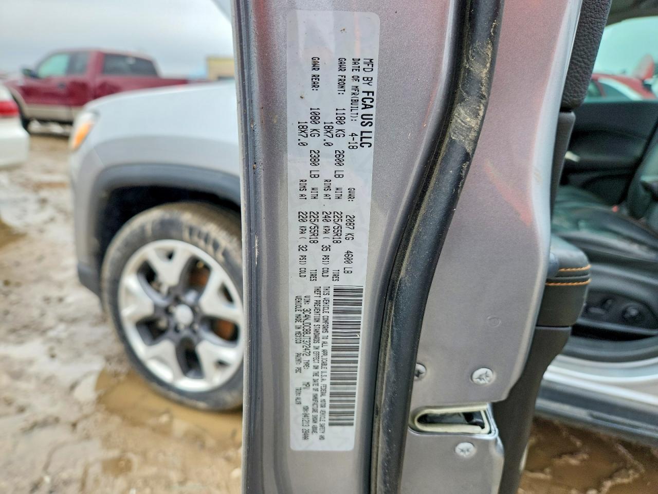 2018 Jep Compass Limited Silver vin: 3C4NJDCB8JT372472