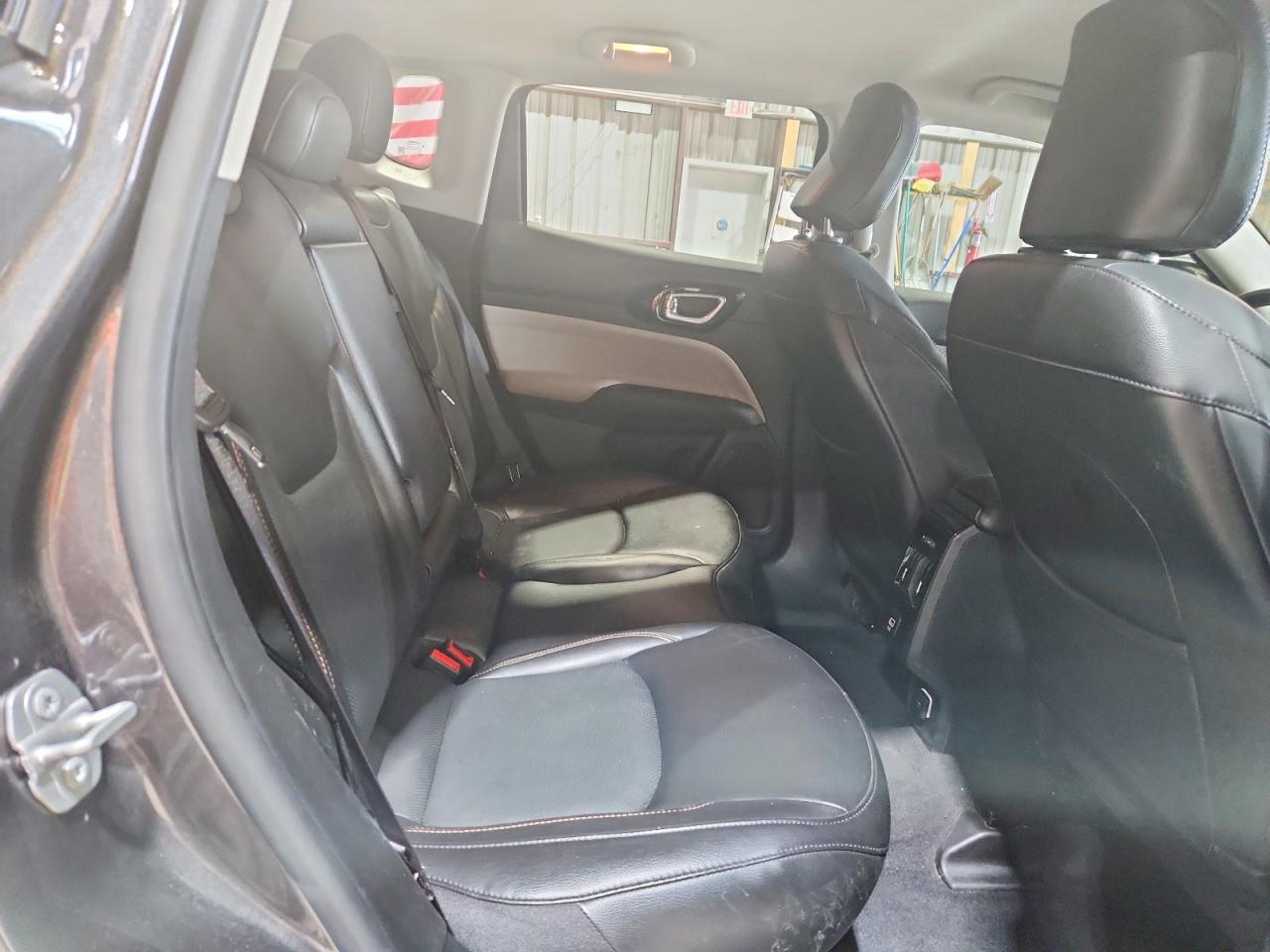 2022 Jeep Compass Limited Charcoal vin: 3C4NJDCB8NT209309