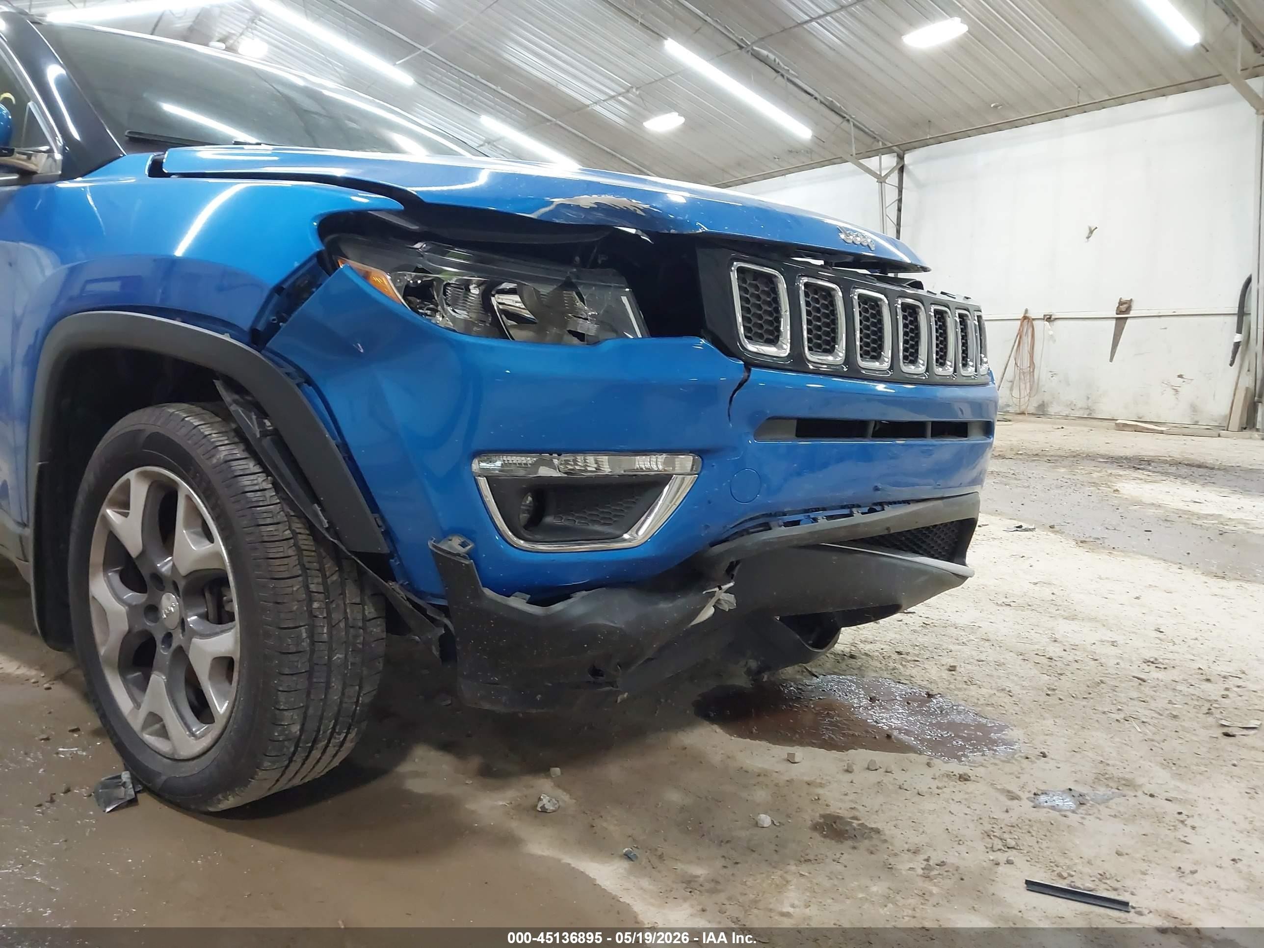 2018 Jeep Compass Limited 4x4 Синий vin: 3C4NJDCB9JT117085