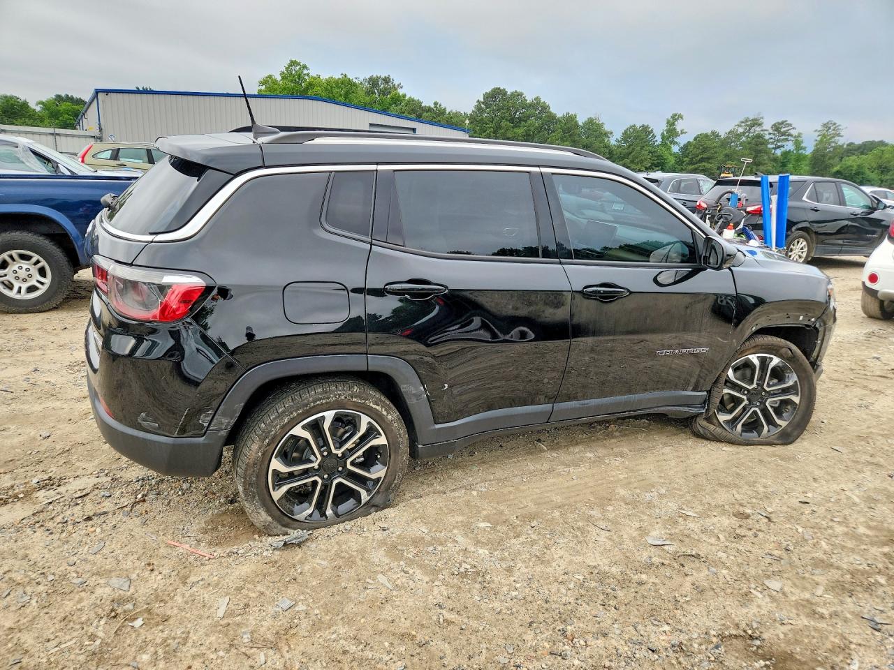 2022 Jeep Compass Limited Черный vin: 3C4NJDCB9NT173341