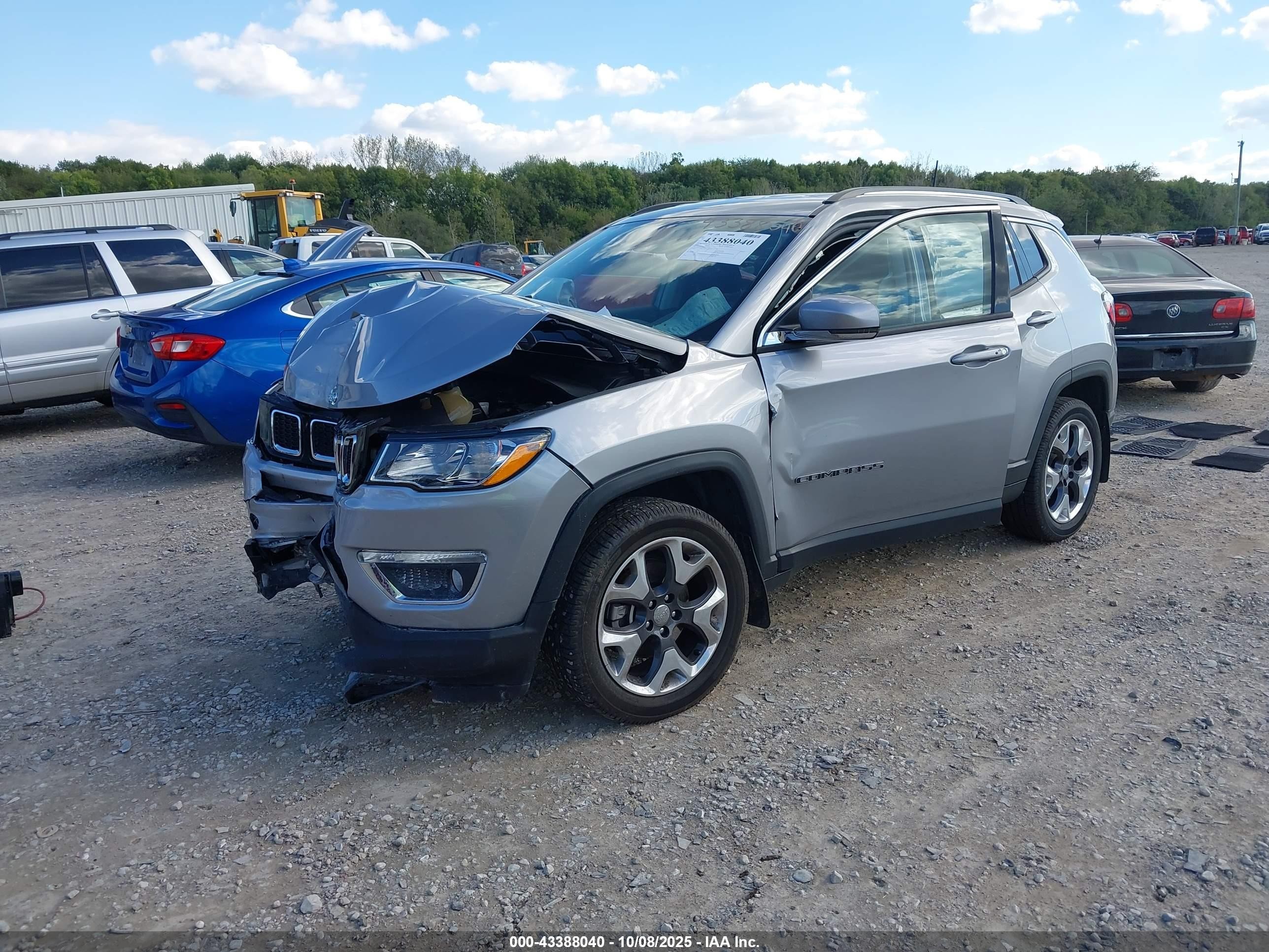 2017 Jeep New Compass Limited 4x4 Gray vin: 3C4NJDCBXHT641839
