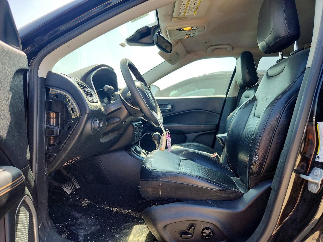 2018 Jeep Compass Limited Black vin: 3C4NJDCBXJT332510
