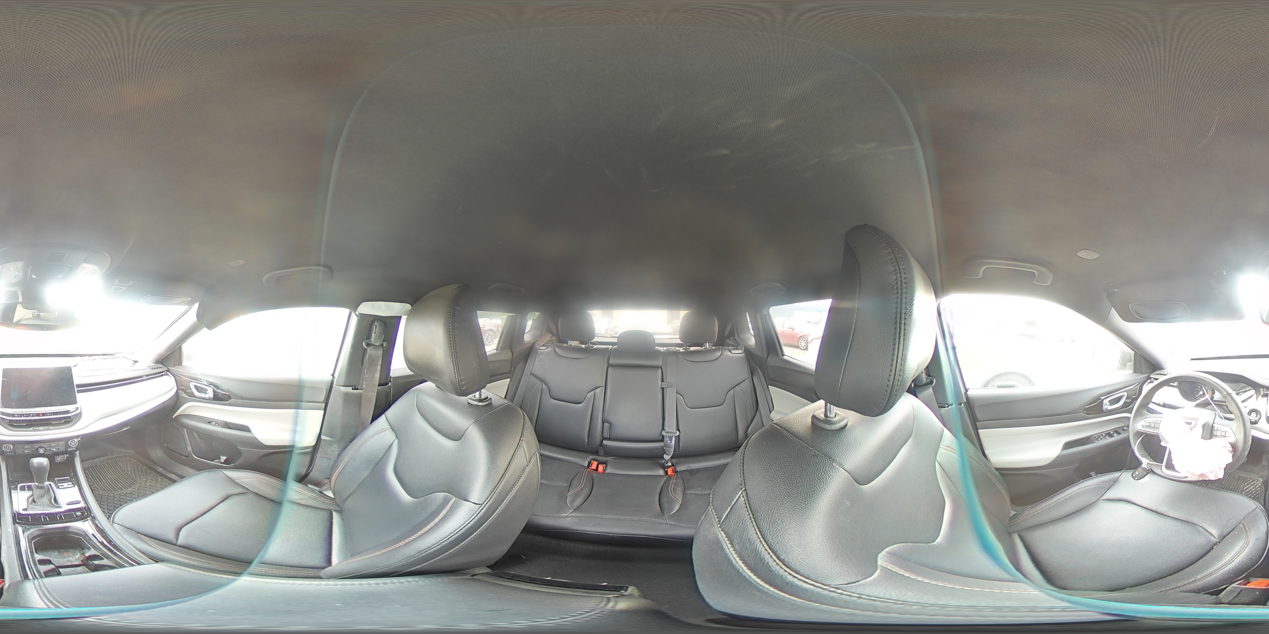 2024 Jeep Compass Limited Серебряный vin: 3C4NJDCN1RT128989