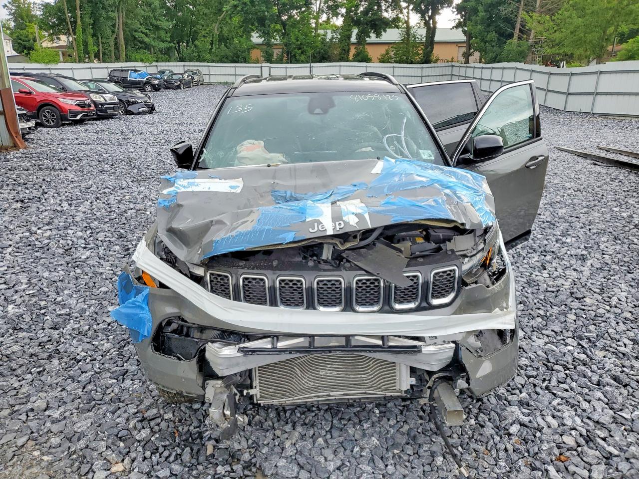 2023 Jeep Compass Limited Серый vin: 3C4NJDCN2PT543140