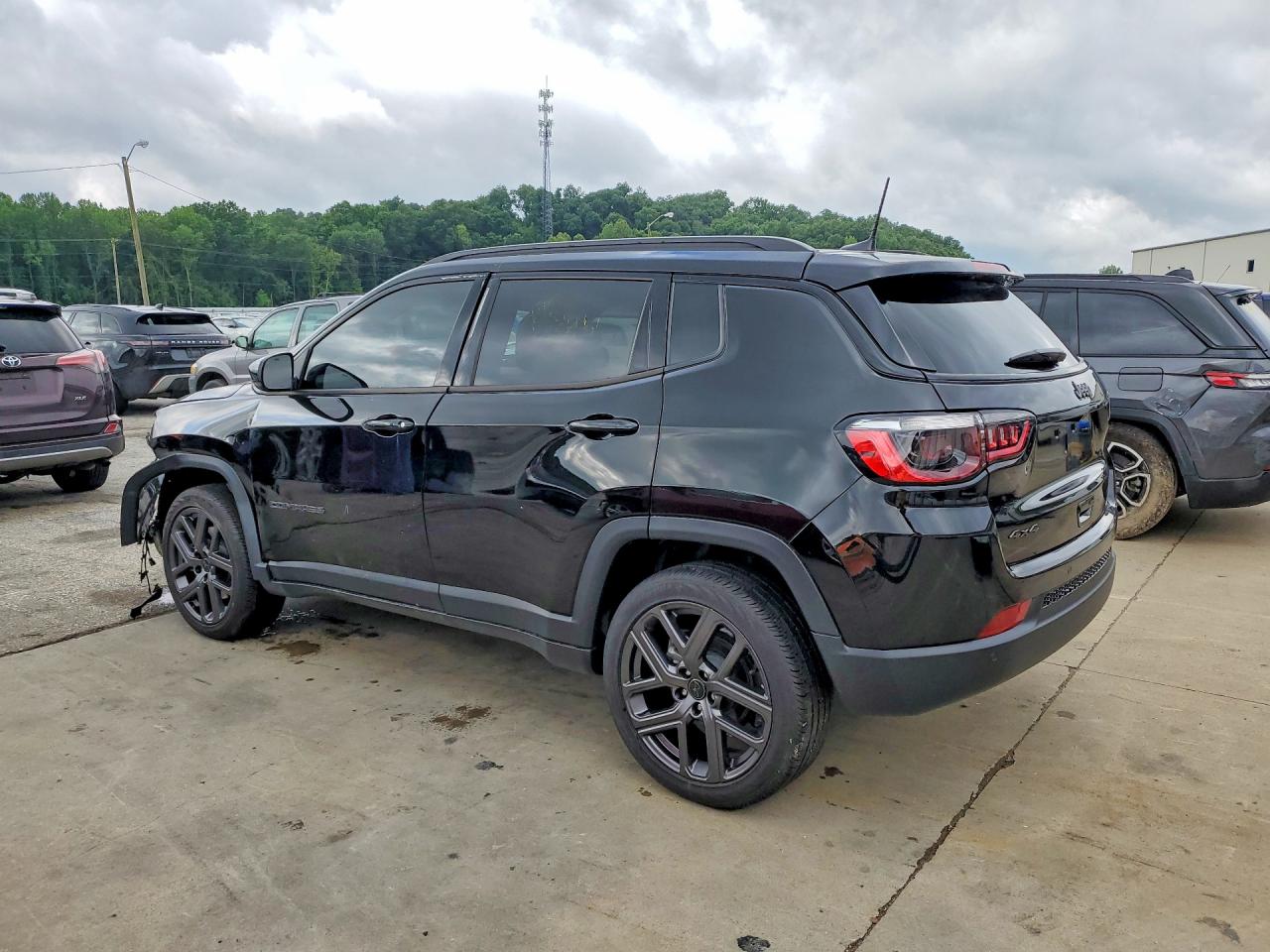 2026 Jeep Compass Limited Black vin: 3C4NJDCN2TT169722