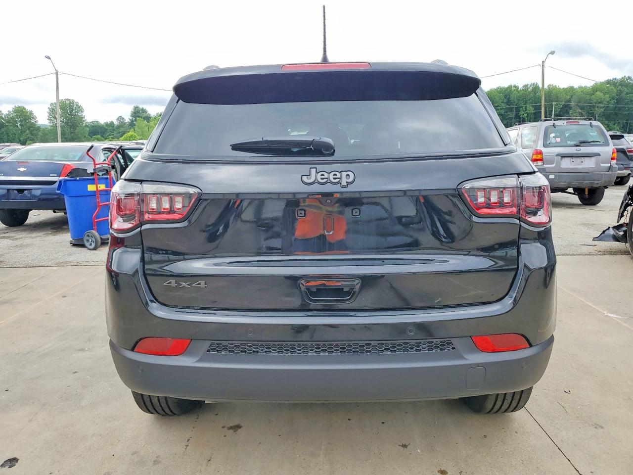 2026 Jeep Compass Limited Black vin: 3C4NJDCN2TT169722