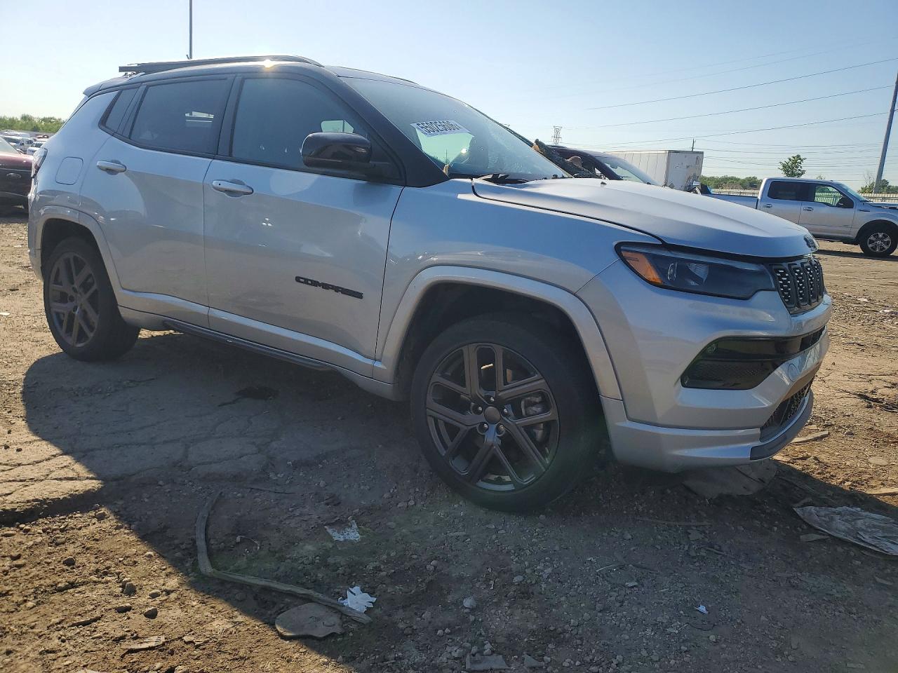 2024 Jeep Compass Limited Серебряный vin: 3C4NJDCN4RT157371