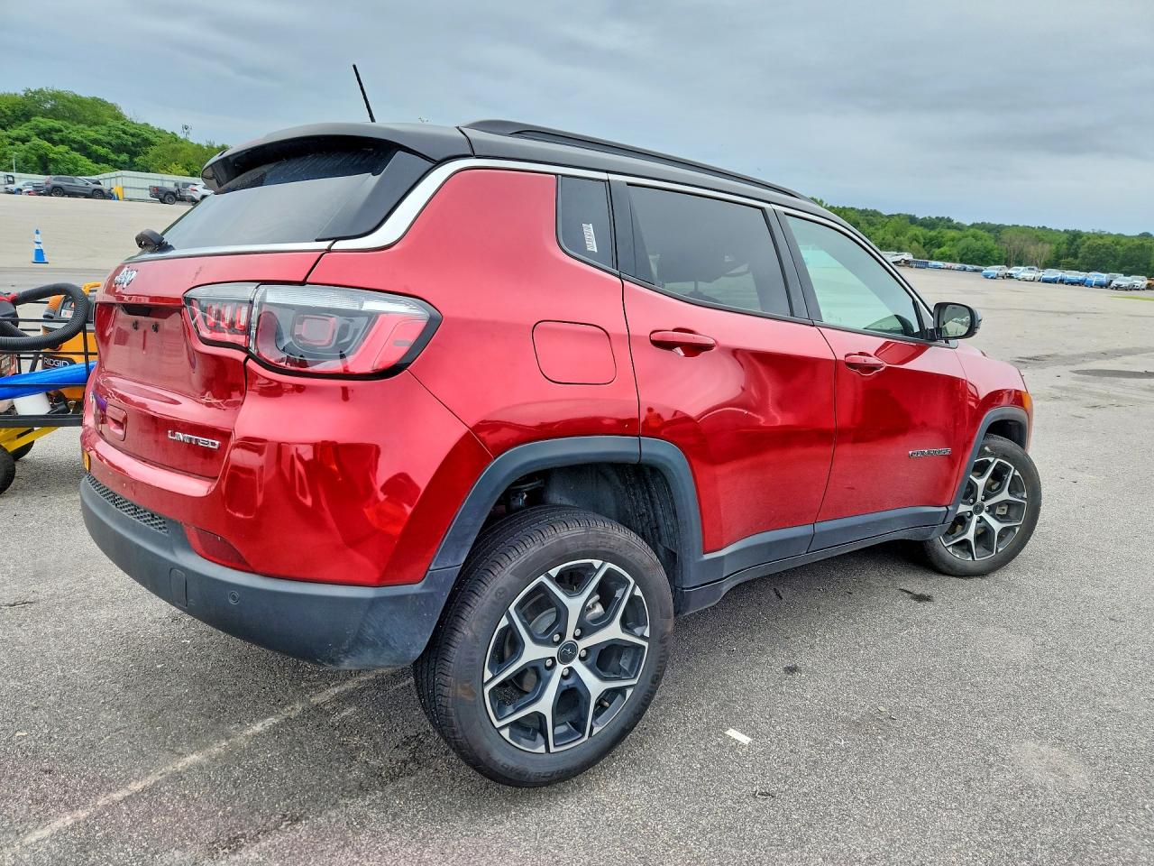2025 Jeep Compass Limited Red vin: 3C4NJDCN4ST522329