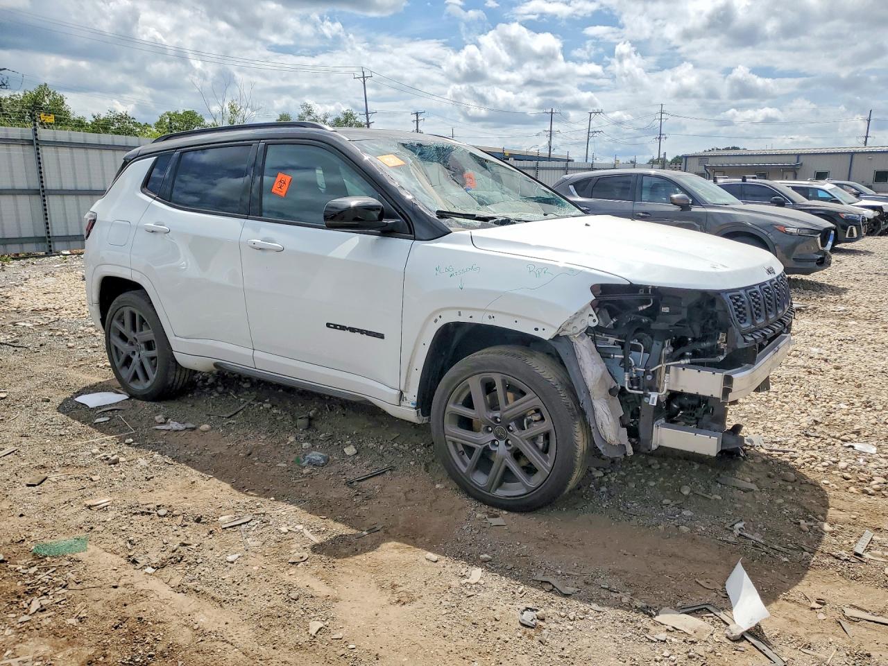 2025 Jeep Compass Limited White vin: 3C4NJDCN4ST572129