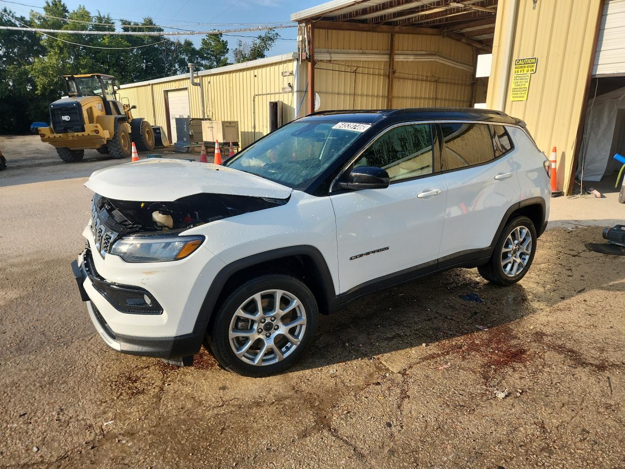 2025 Jeep Compass Limited Белый vin: 3C4NJDCN7ST507047 Damage: Left Front Fender, Severe Damage, Replacement Required