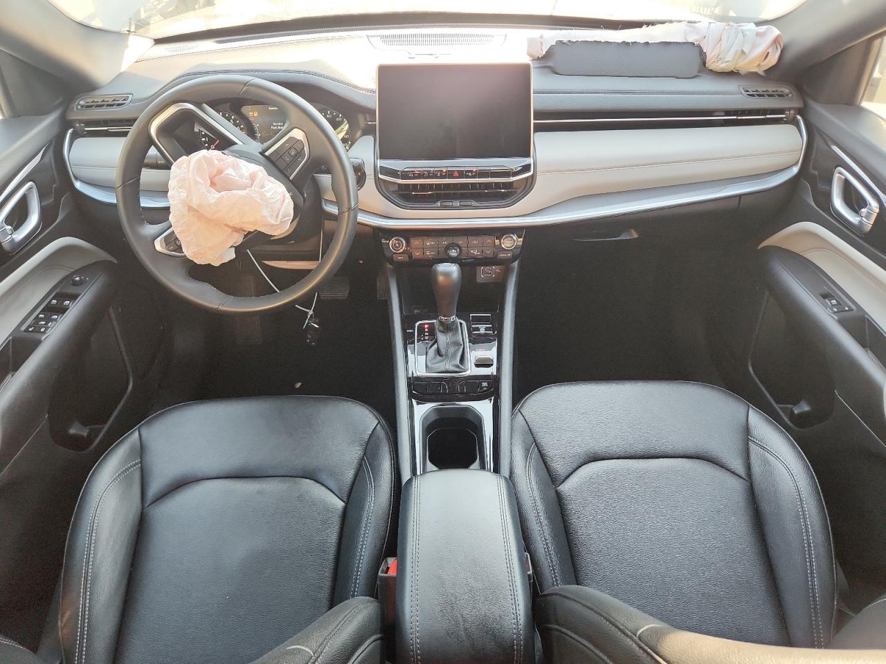 2025 Jeep Compass Limited Белый vin: 3C4NJDCN7ST507047 Damage: Airbag - Front Right, Deployed, Replacement Required