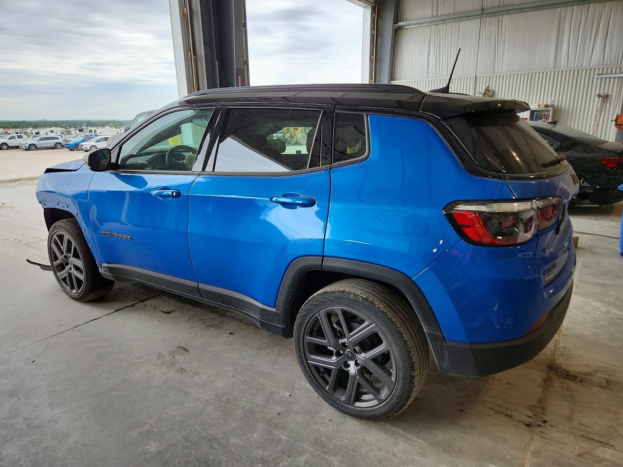 2026 Jeep Compass Limited Blue vin: 3C4NJDCN8TT168915