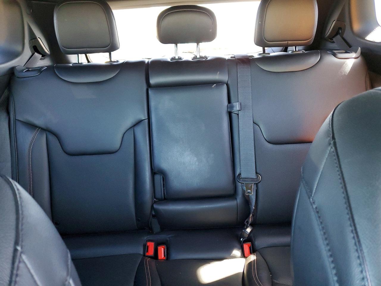2023 Jeep Compass Limited Silver vin: 3C4NJDCNXPT509043