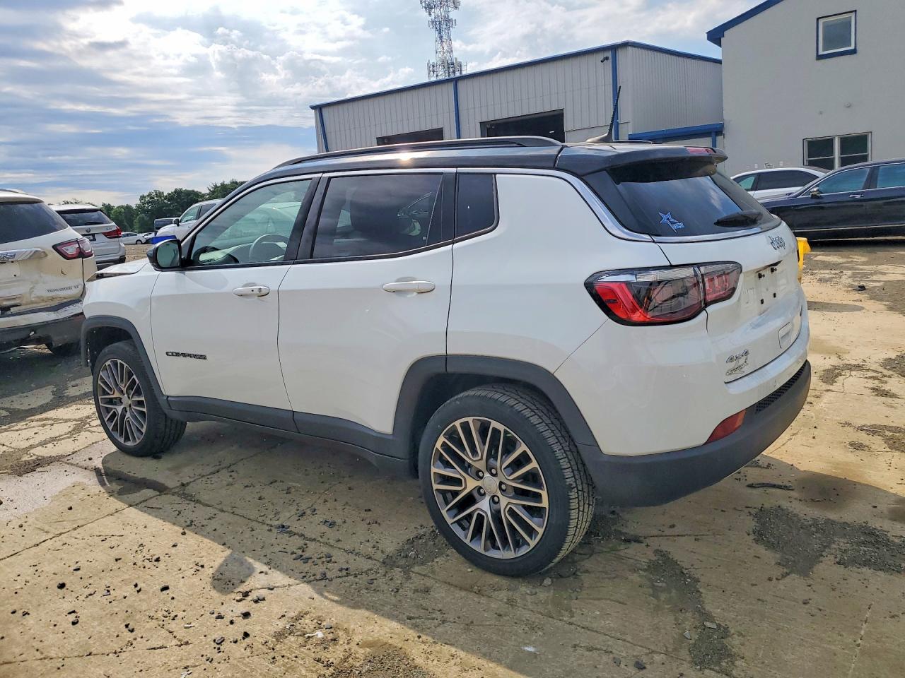 2023 Jeep Compass Limited Белый vin: 3C4NJDCNXPT537697