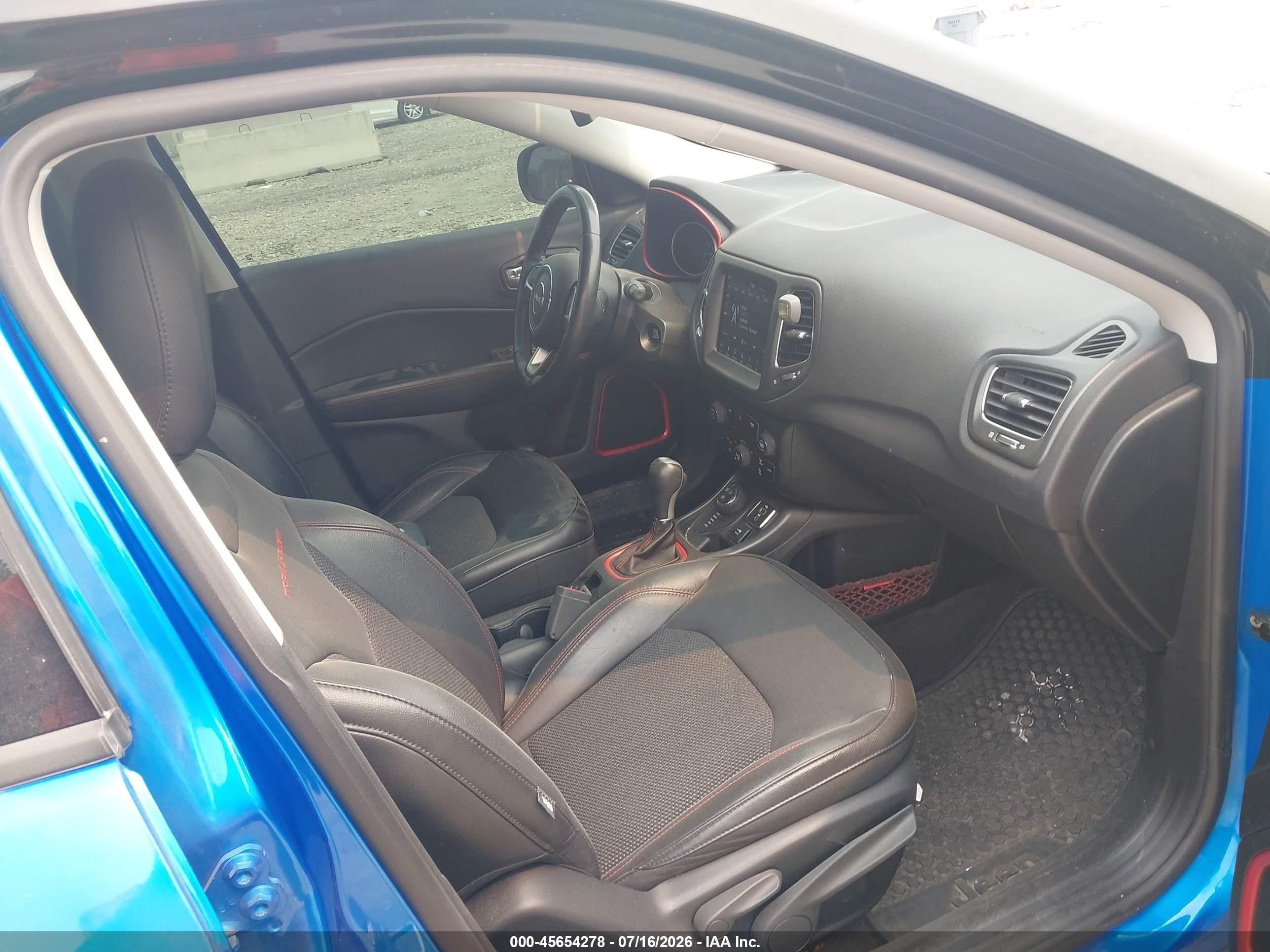 2018 Jeep Compass Trailhawk Синий vin: 3C4NJDDB1JT417170