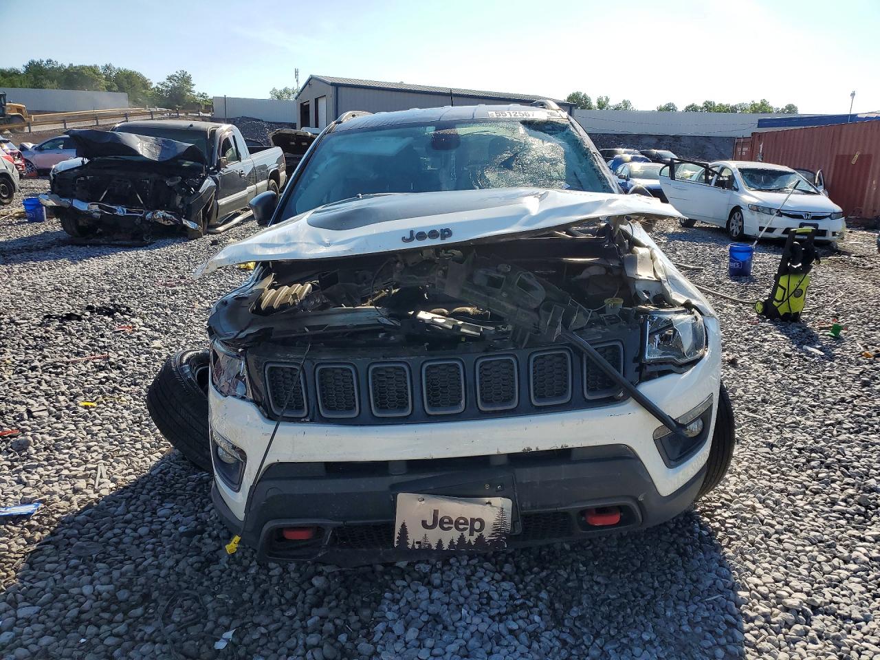 2019 Jeep Compass Trailhawk White vin: 3C4NJDDB1KT748008