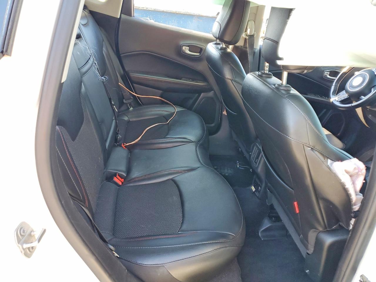 2019 Jeep Compass Trailhawk White vin: 3C4NJDDB1KT748008