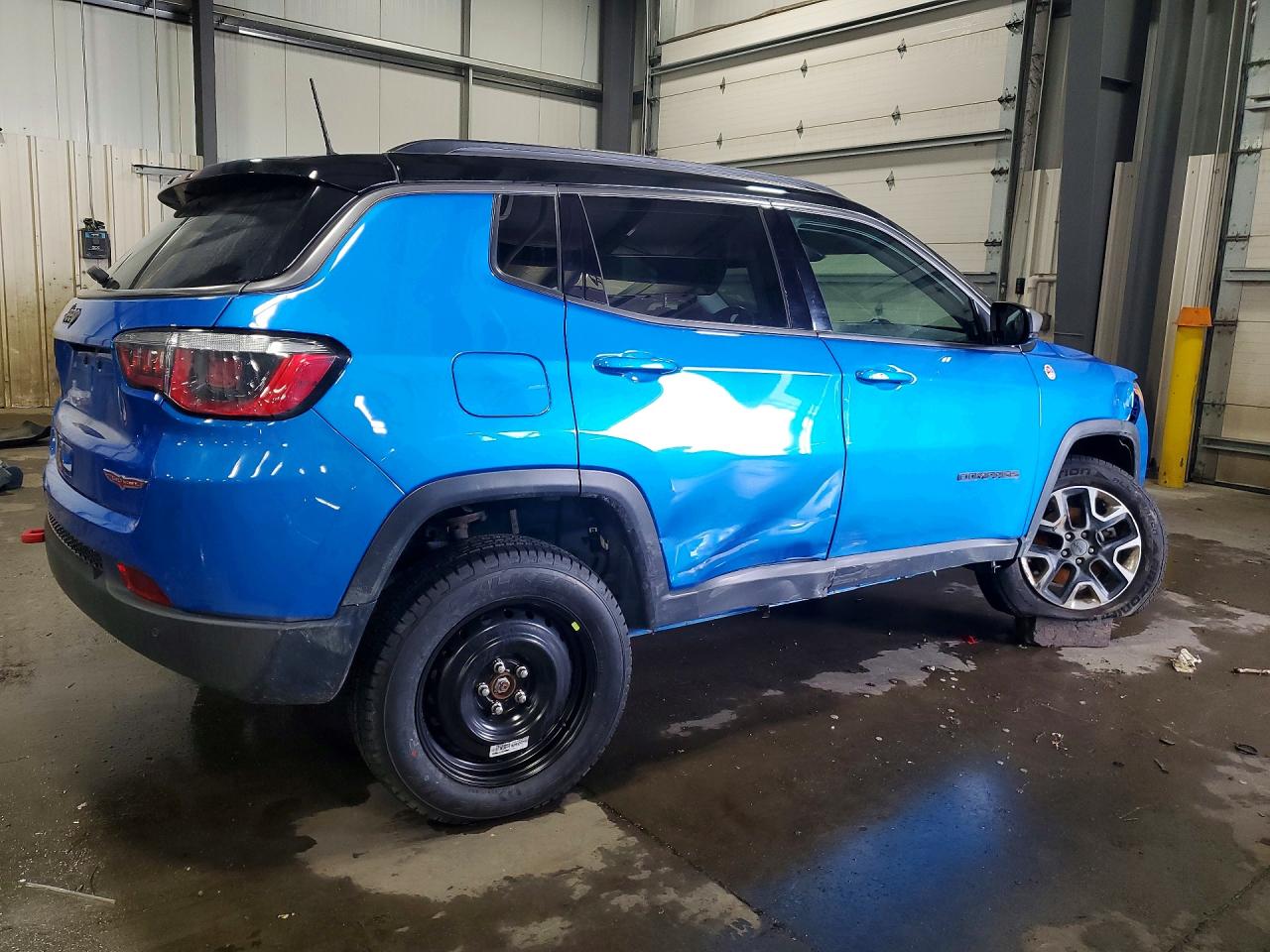 2018 Jeep Compass Trailhawk Blue vin: 3C4NJDDB5JT343462
