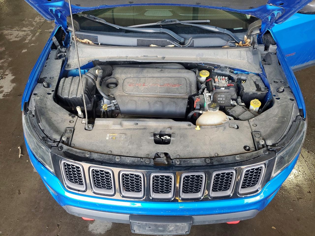2018 Jeep Compass Trailhawk Blue vin: 3C4NJDDB5JT343462