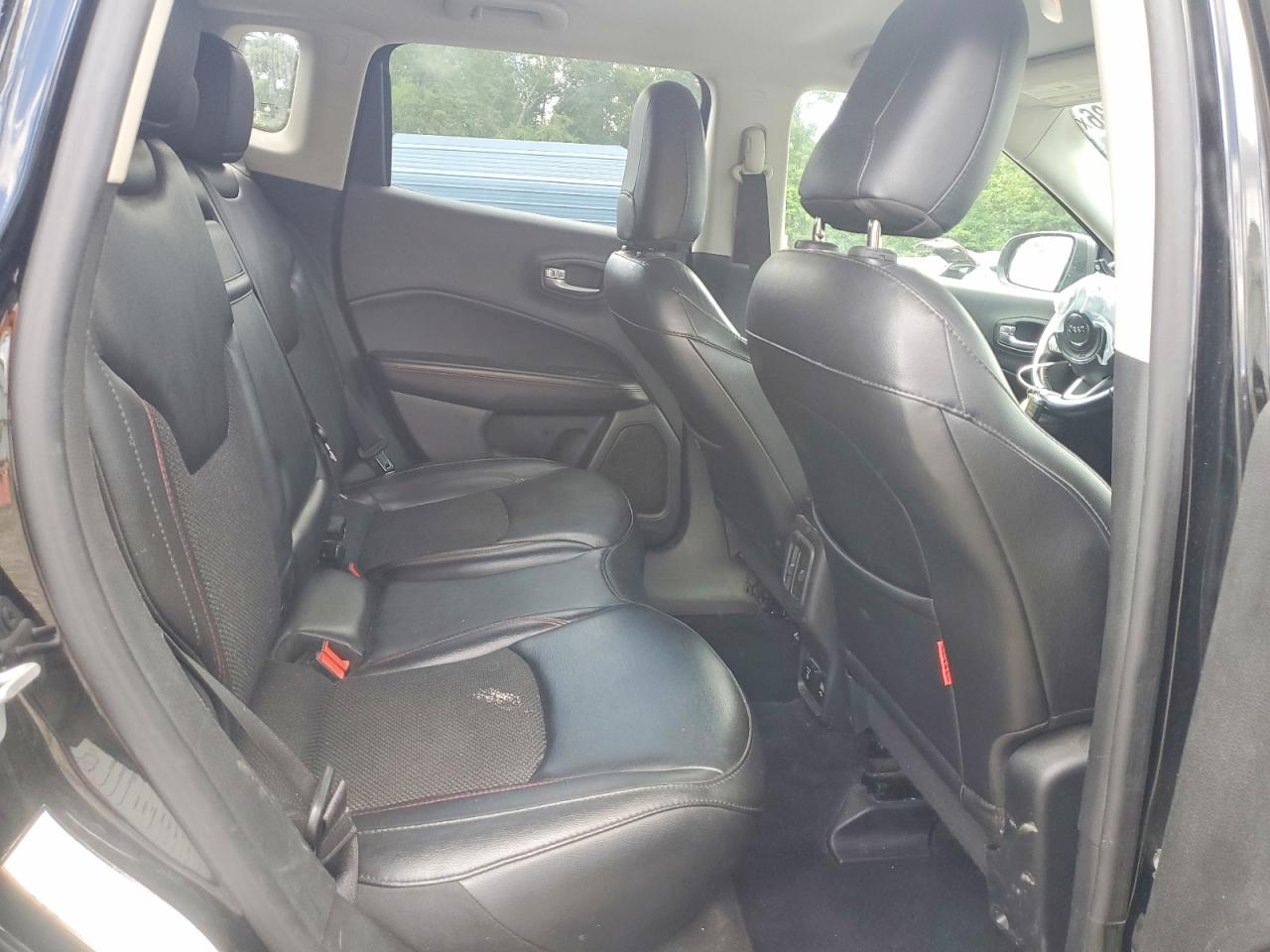 2019 Jeep Compass Trailhawk Black vin: 3C4NJDDB6KT660586