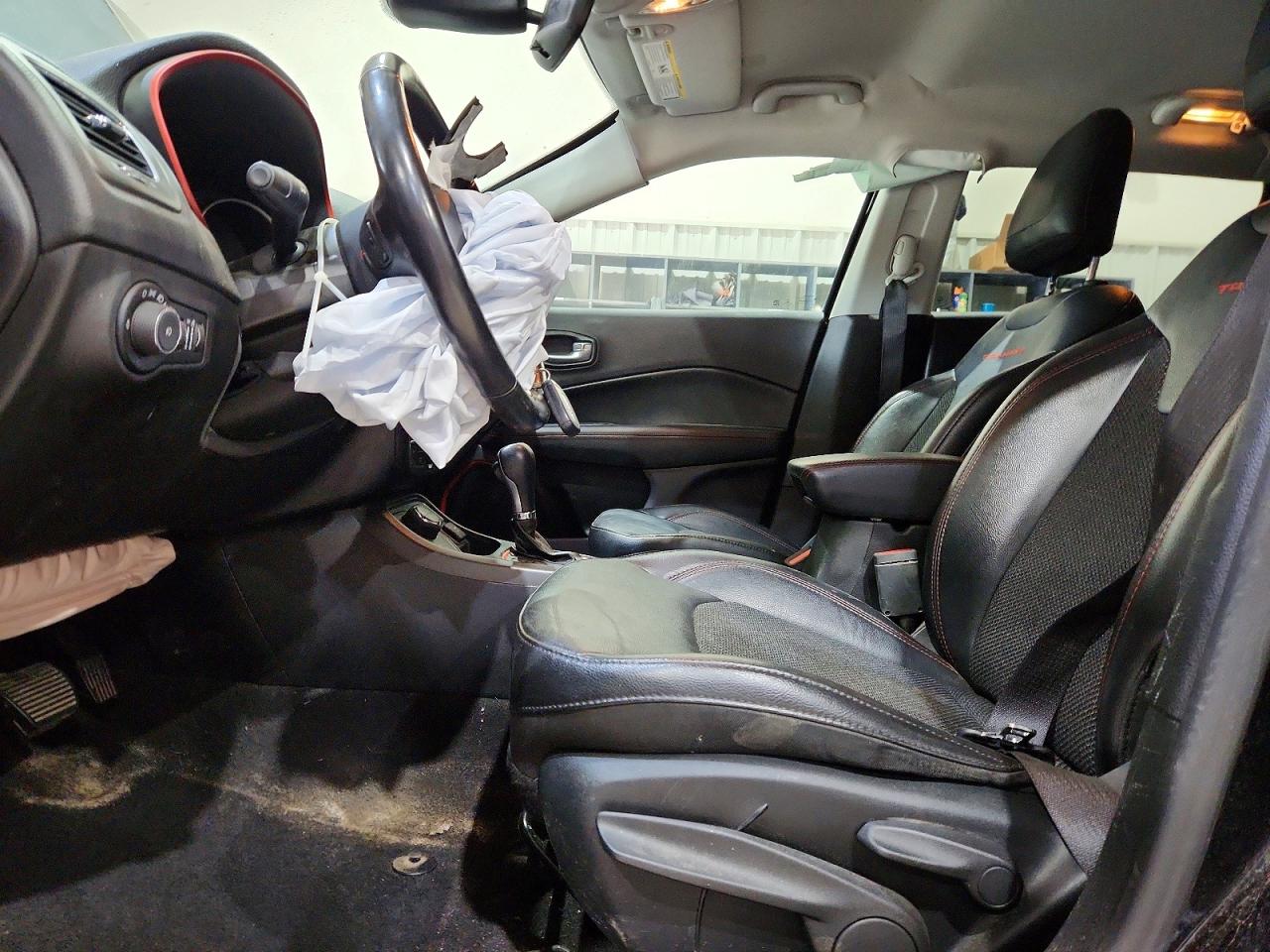 2020 Jeep Compass Trailhawk Black vin: 3C4NJDDB7LT234648