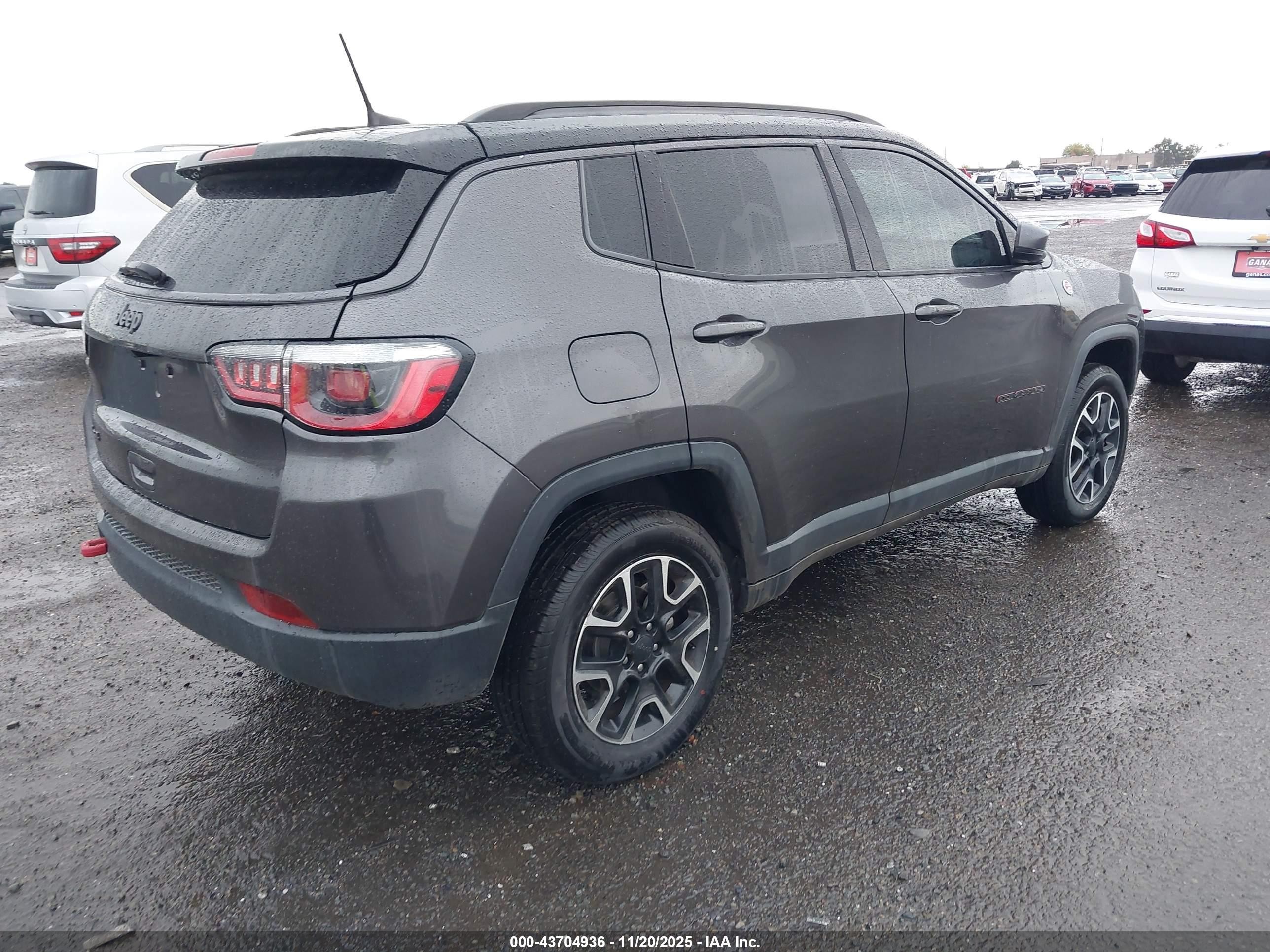 2020 Jeep Compass Trailhawk 4x4 Gray vin: 3C4NJDDB9LT170726