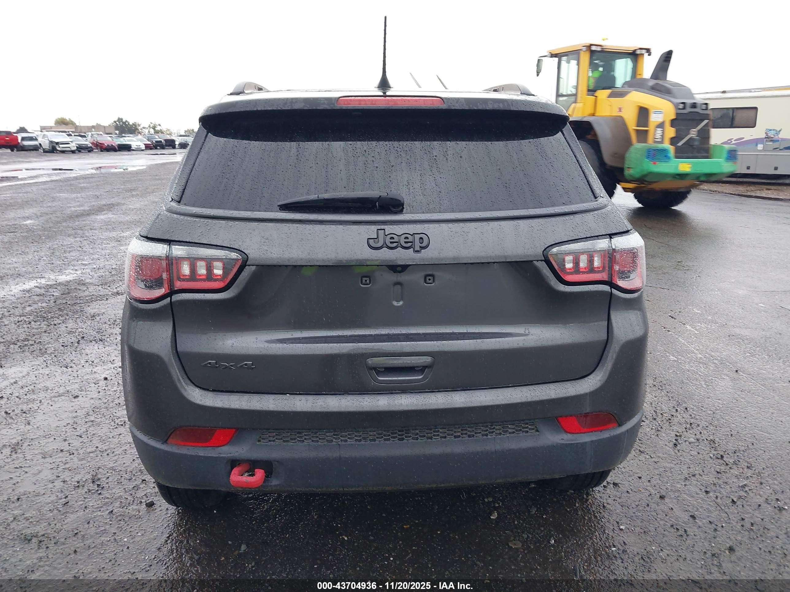 2020 Jeep Compass Trailhawk 4x4 Gray vin: 3C4NJDDB9LT170726