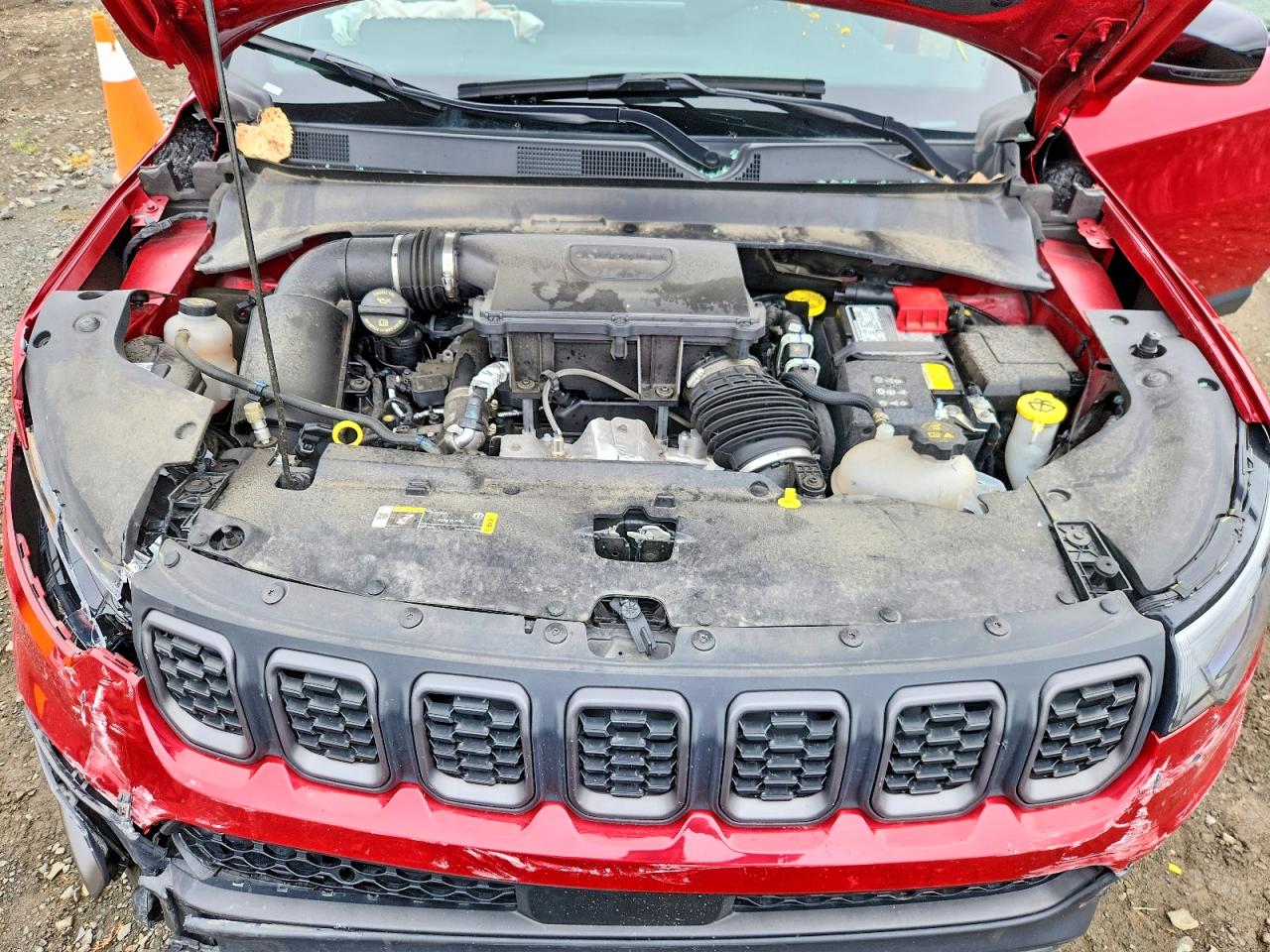 2025 Jeep Compass Trailhawk Red vin: 3C4NJDDN4ST593478
