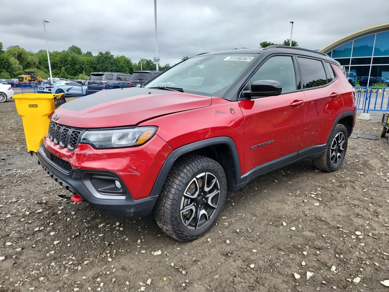 2025 Jeep Compass Trailhawk Red vin: 3C4NJDDN4ST593478 Damage: Left Front Fender, Dent(S) W/ Paint Dmg, 5 To 6 Inches
