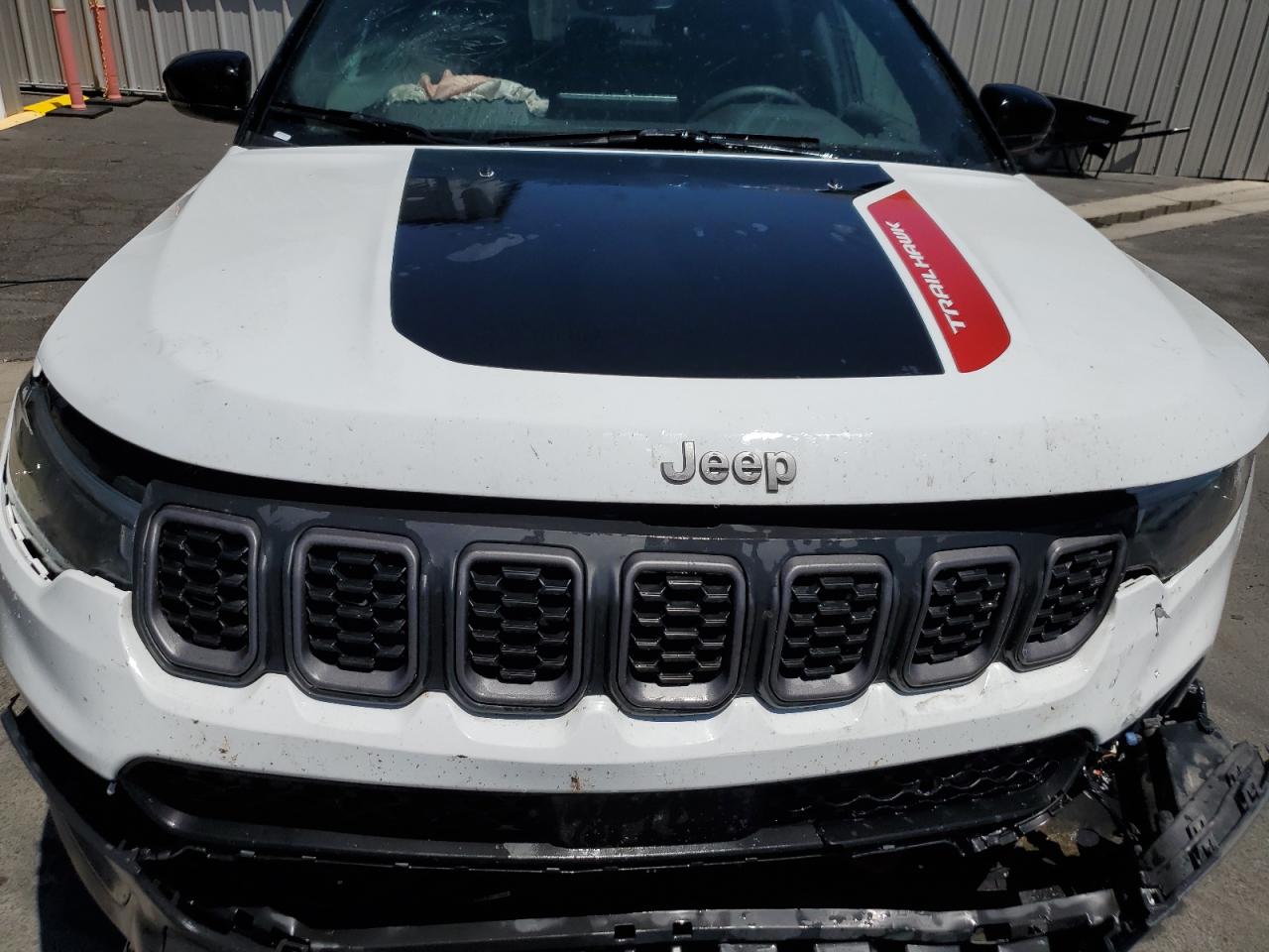 2025 Jeep Compass Trailhawk White vin: 3C4NJDDN6ST533511 Damage: Front Bumper Reinforcement, Bent, 4 To 5 Inches