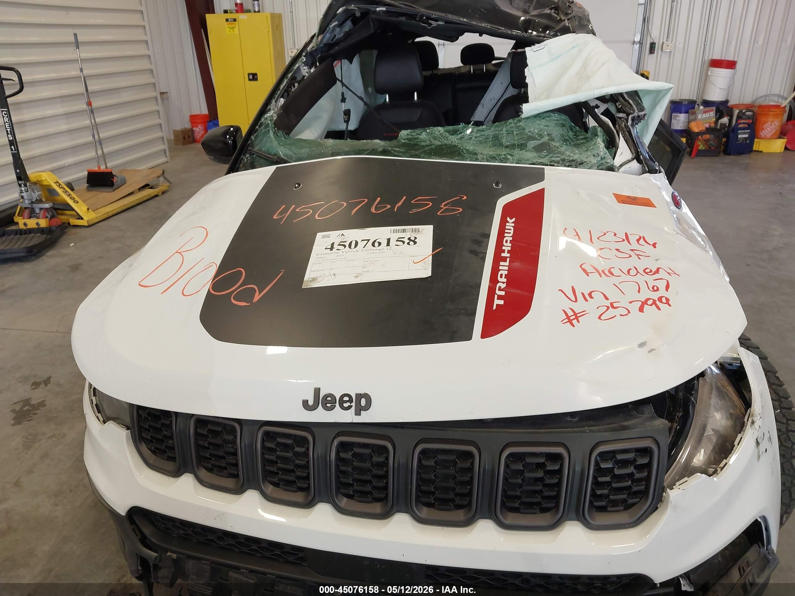 2026 Jeep Compass Trailhawk White vin: 3C4NJDDN9TT181767