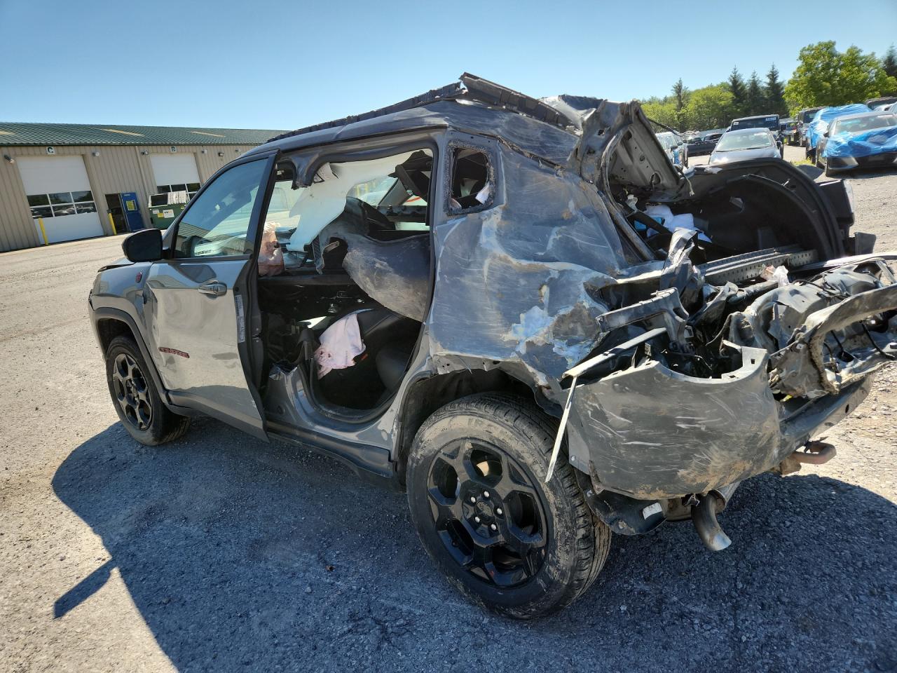 2023 Jeep Compass Trailhawk Gray vin: 3C4NJDDNXPT565790 Damage: Left Rear Door, Broken, Replacement Required