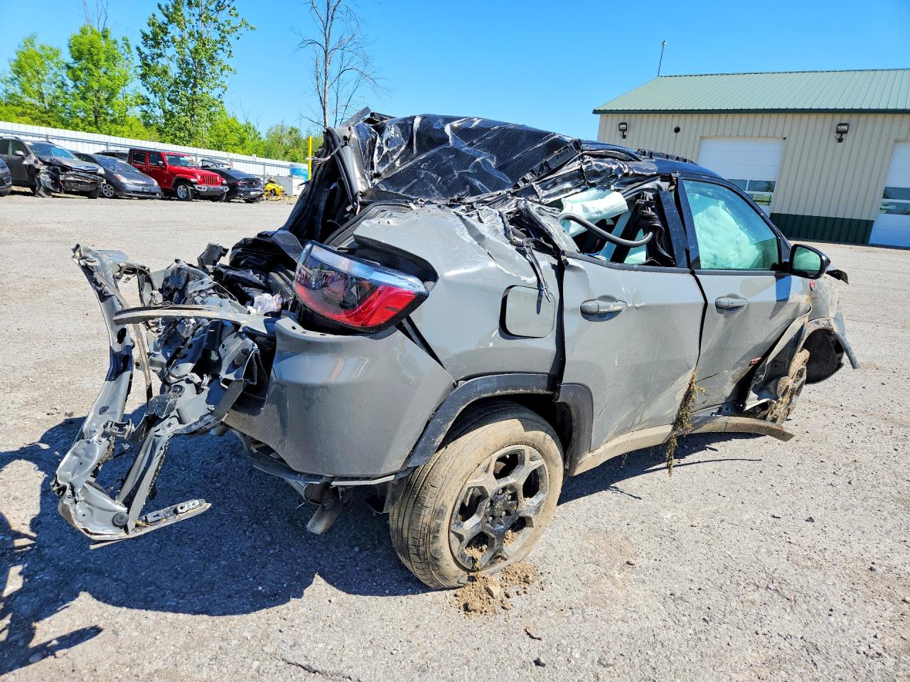 2023 Jeep Compass Trailhawk Gray vin: 3C4NJDDNXPT565790