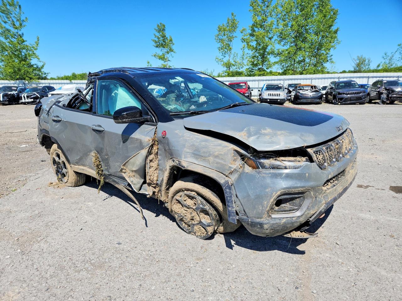 2023 Jeep Compass Trailhawk Gray vin: 3C4NJDDNXPT565790