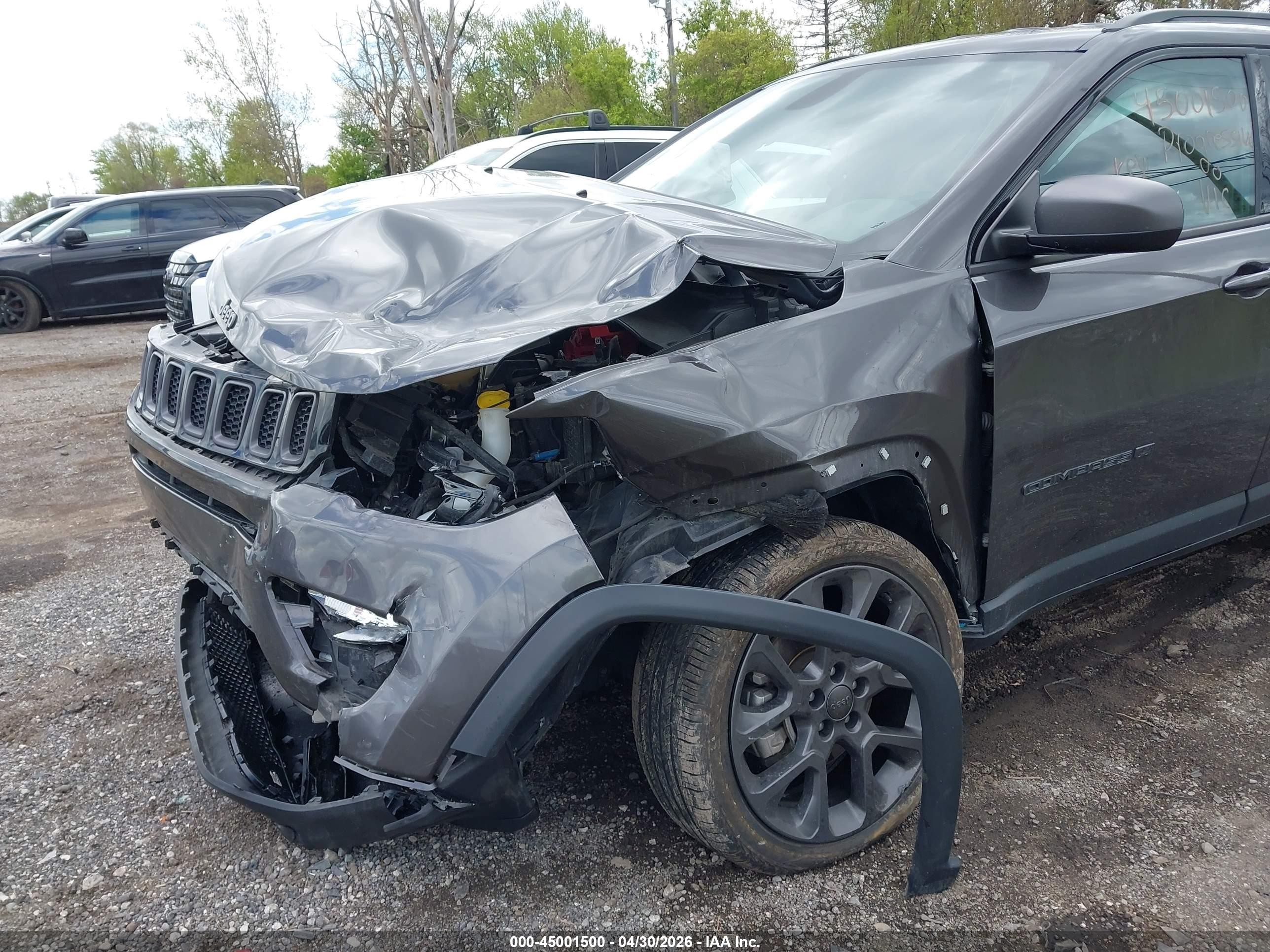 2021 Jeep Compass 80th Anniversary 4x4 Gray vin: 3C4NJDEB2MT532685