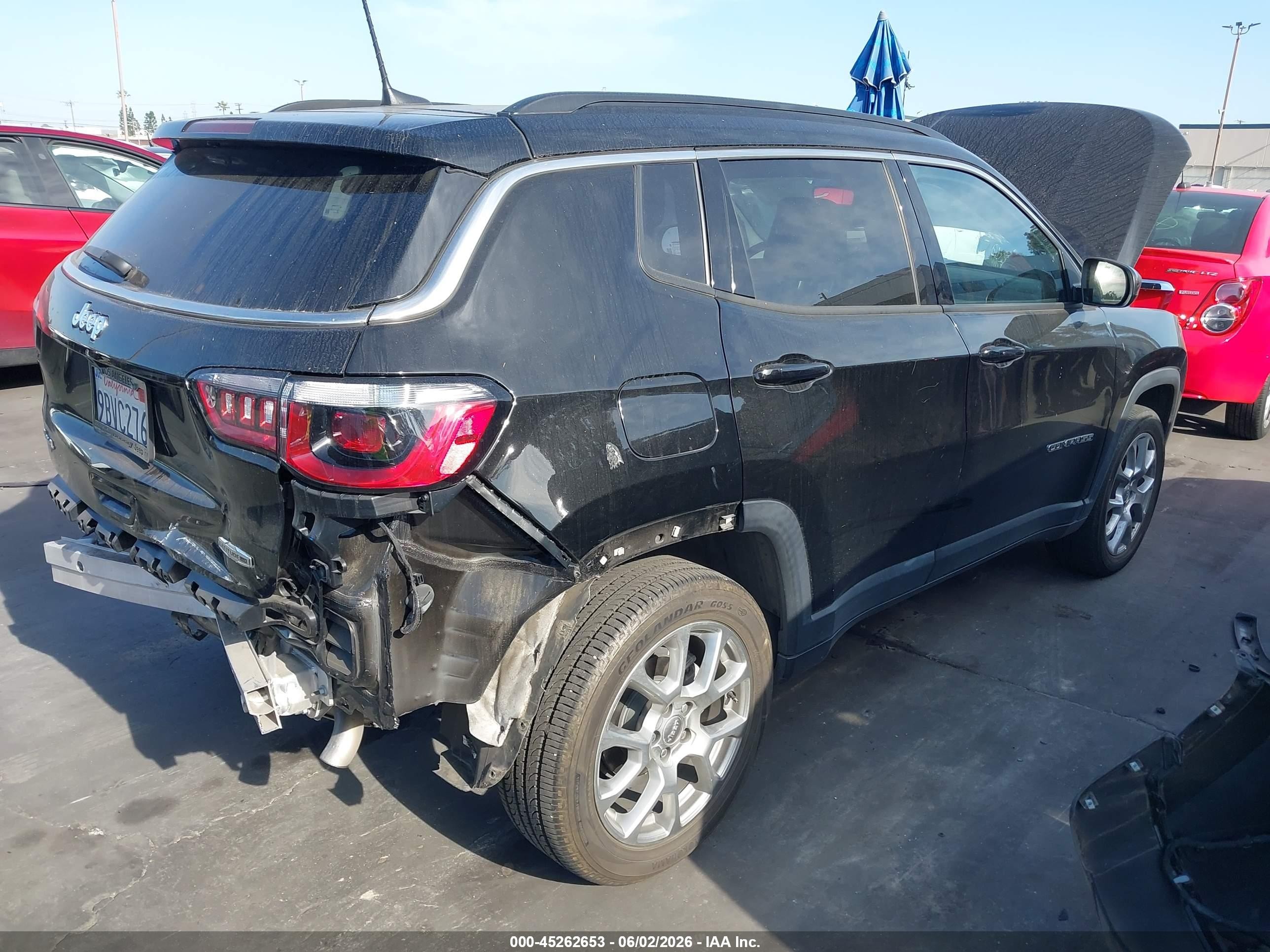 2022 Jeep Compass Latitude Lux 4x4 Black vin: 3C4NJDFB0NT177287
