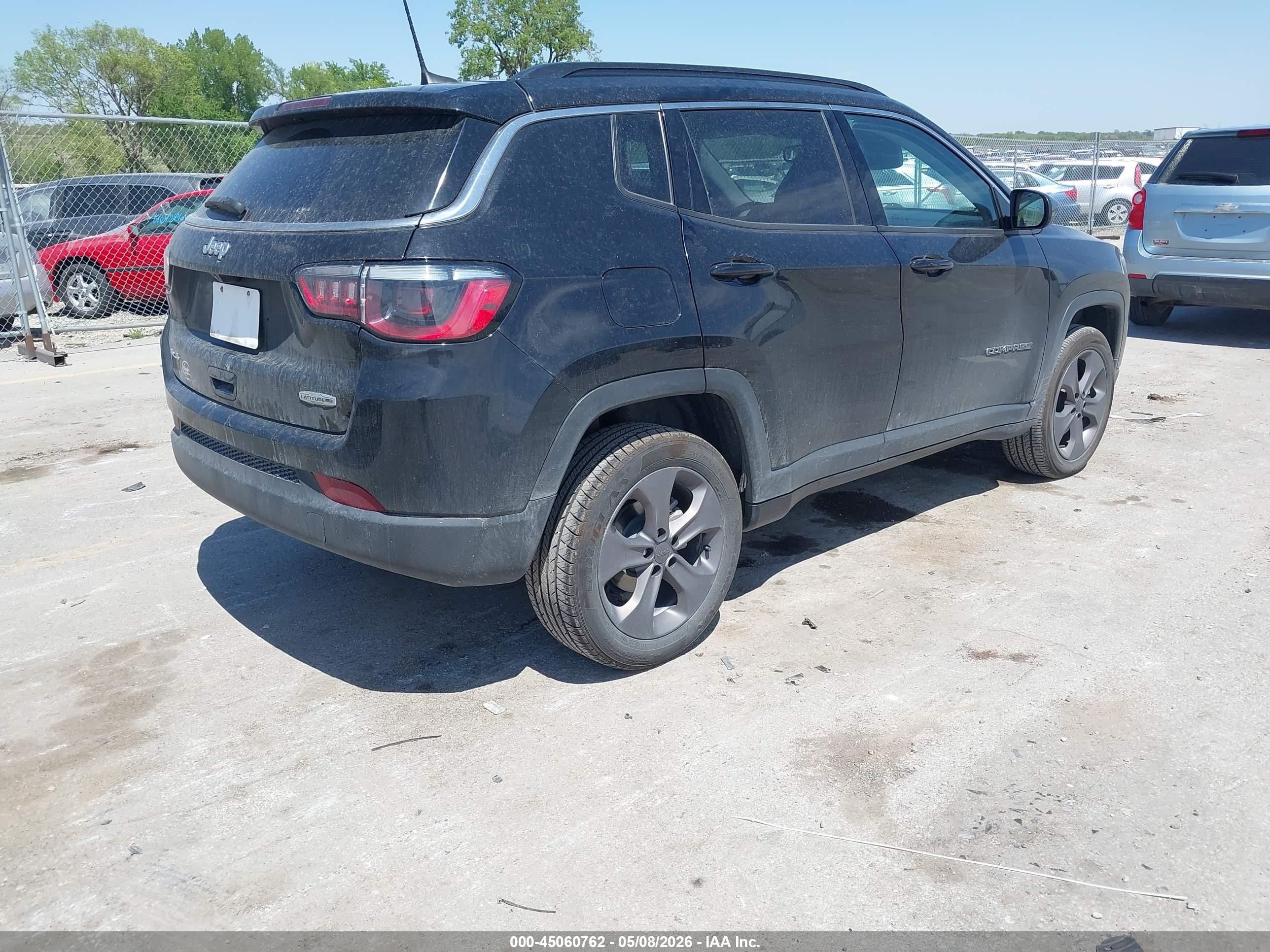 2022 Jeep Compass Latitude Lux 4x4 Black vin: 3C4NJDFB7NT135523