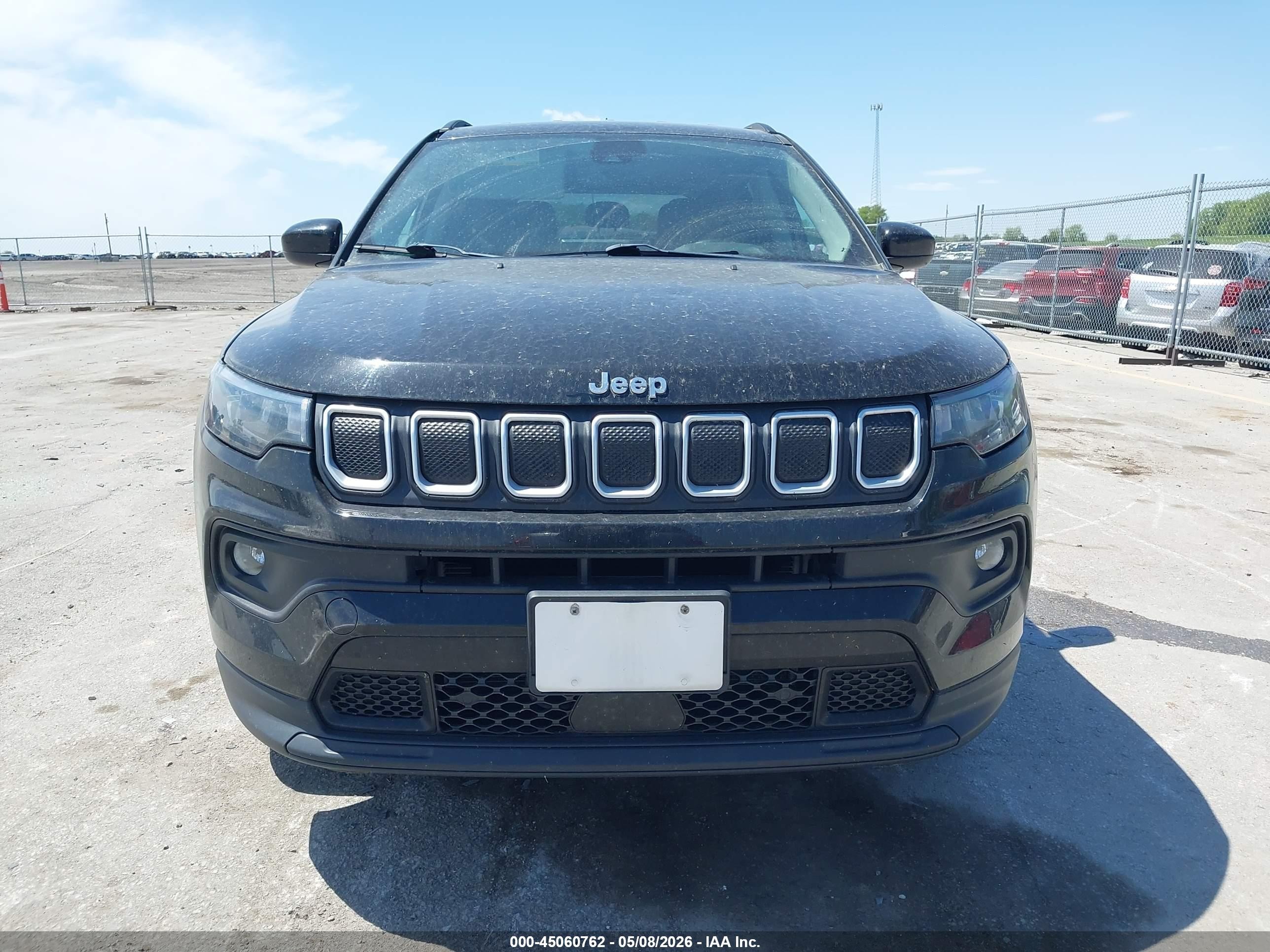 2022 Jeep Compass Latitude Lux 4x4 Black vin: 3C4NJDFB7NT135523