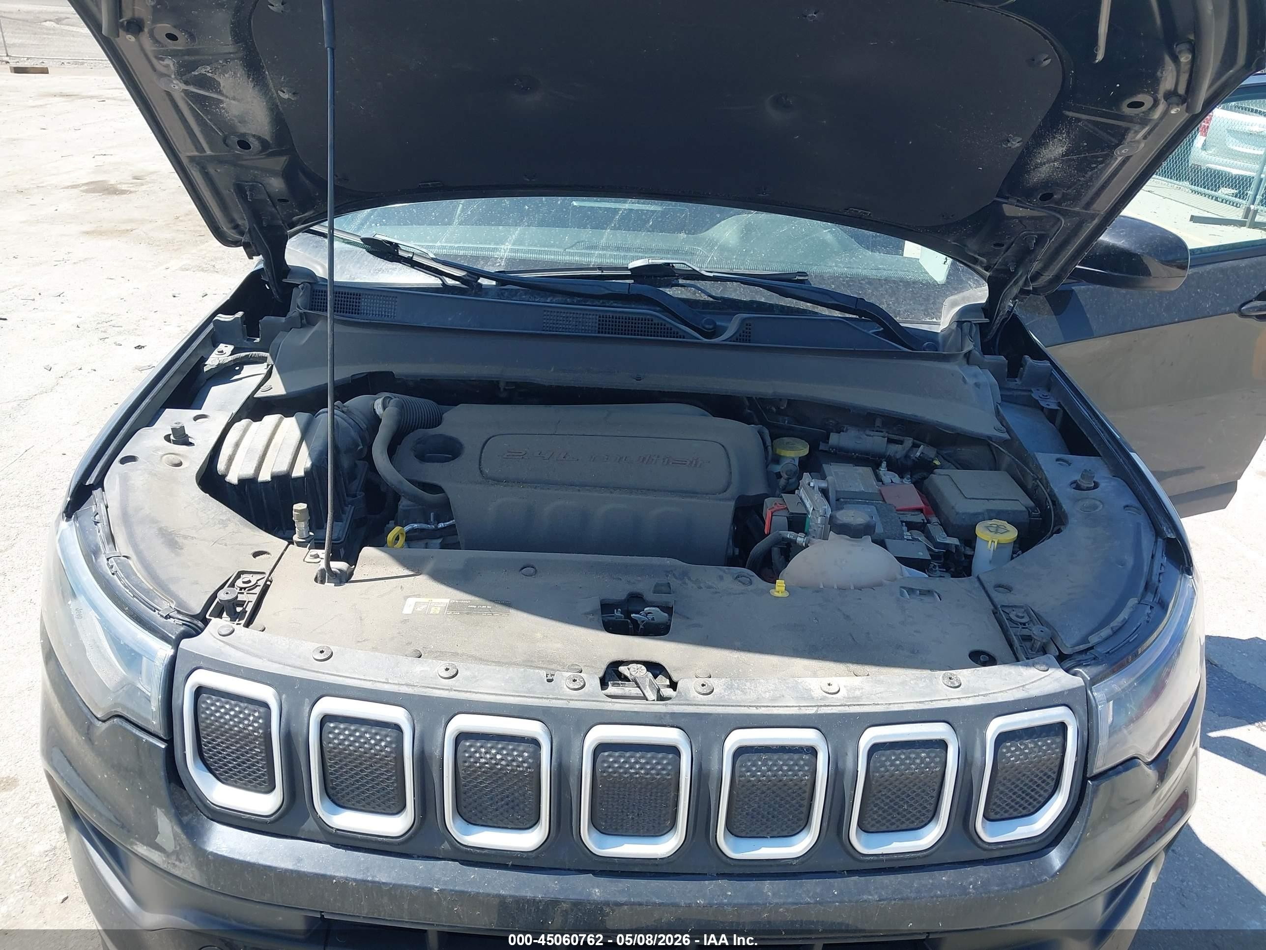 2022 Jeep Compass Latitude Lux 4x4 Black vin: 3C4NJDFB7NT135523