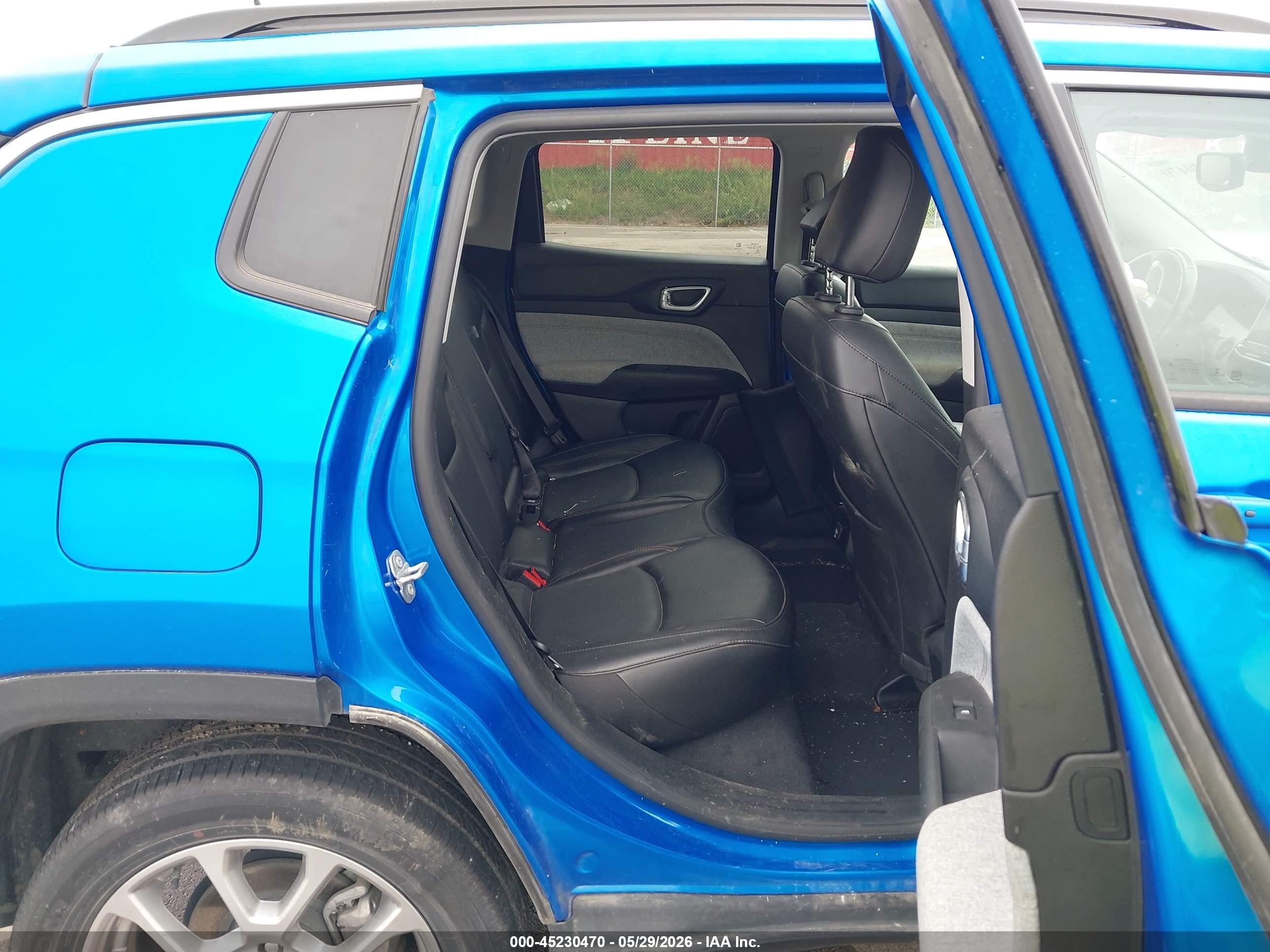 2022 Jeep Compass Latitude Lux 4x4 Blue vin: 3C4NJDFB7NT189906