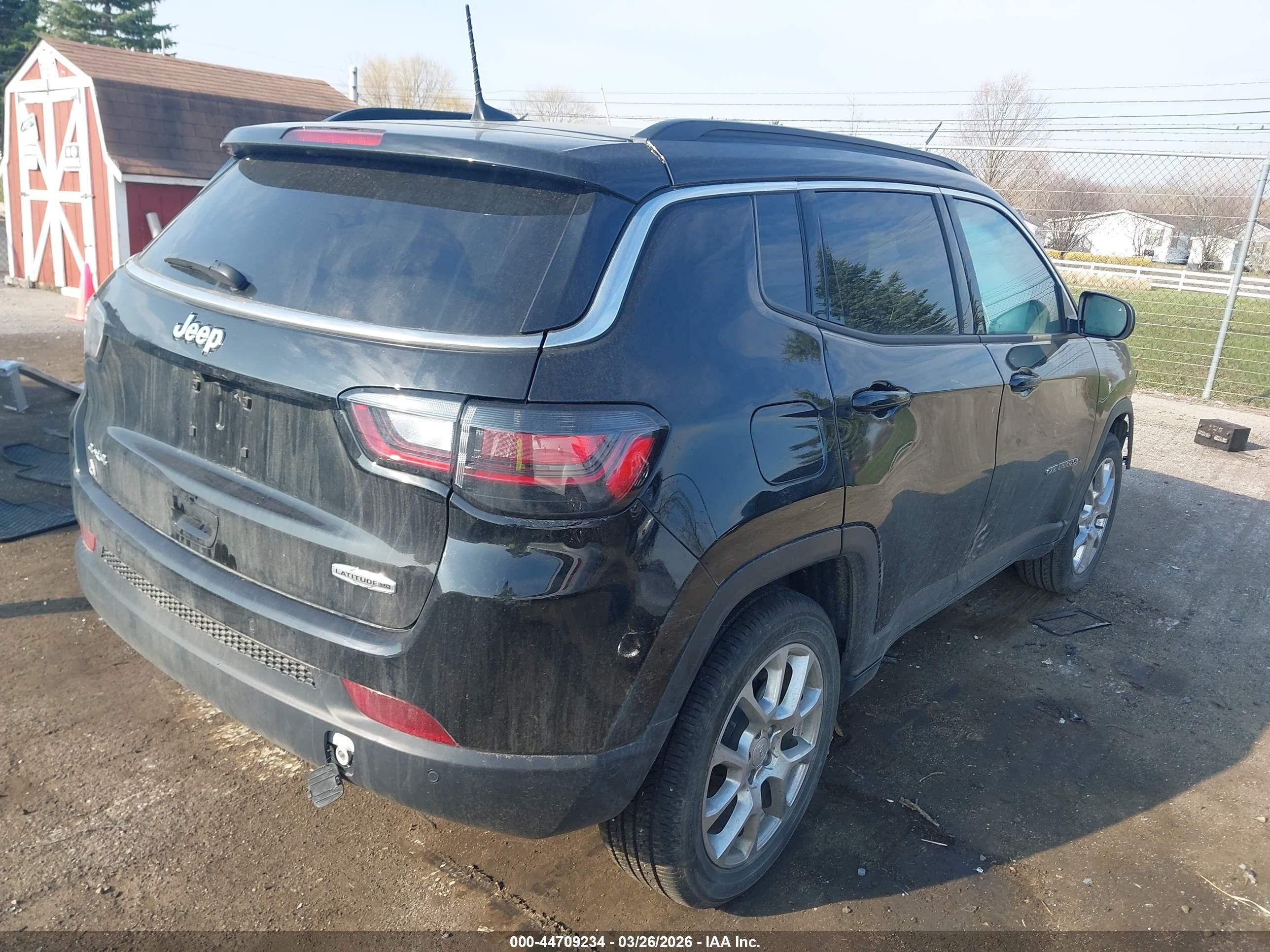2024 Jeep Compass Latitude Lux Fwd Black vin: 3C4NJDFN8RT136616