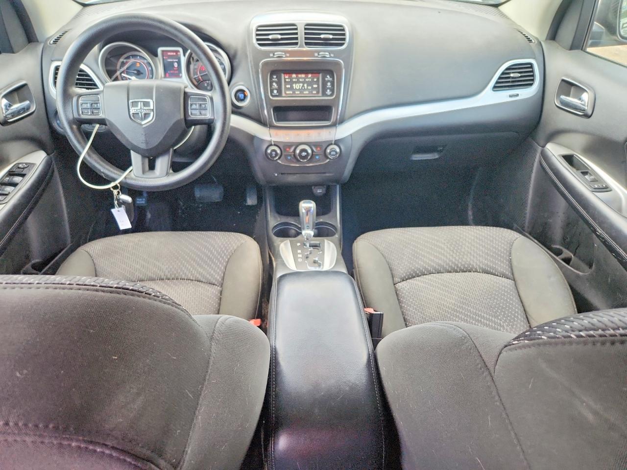 2012 Dodge Journey Se Silver vin: 3C4PDCAB0CT204812