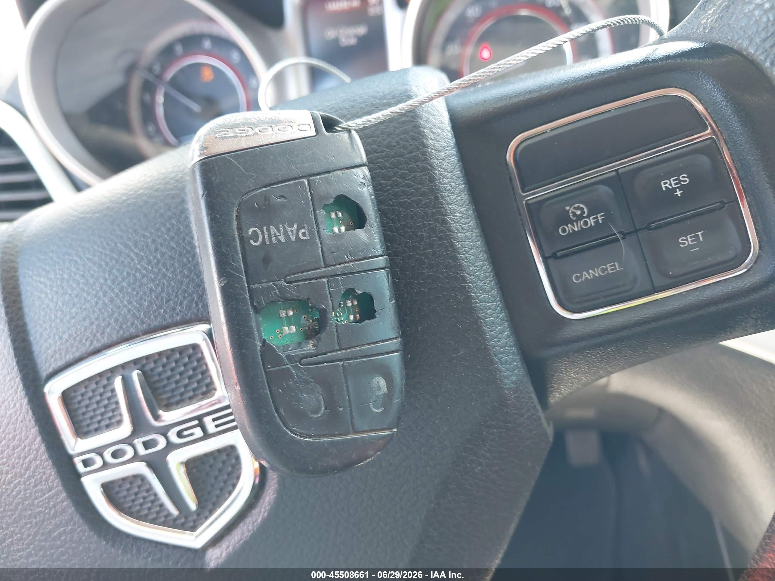 2013 Dodge Journey American Value Pkg White vin: 3C4PDCAB0DT610798