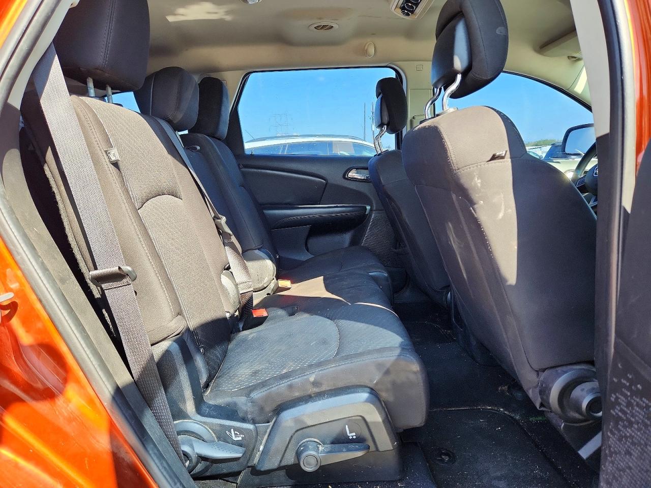 2014 Dodge Journey Se Orange vin: 3C4PDCAB0ET134036
