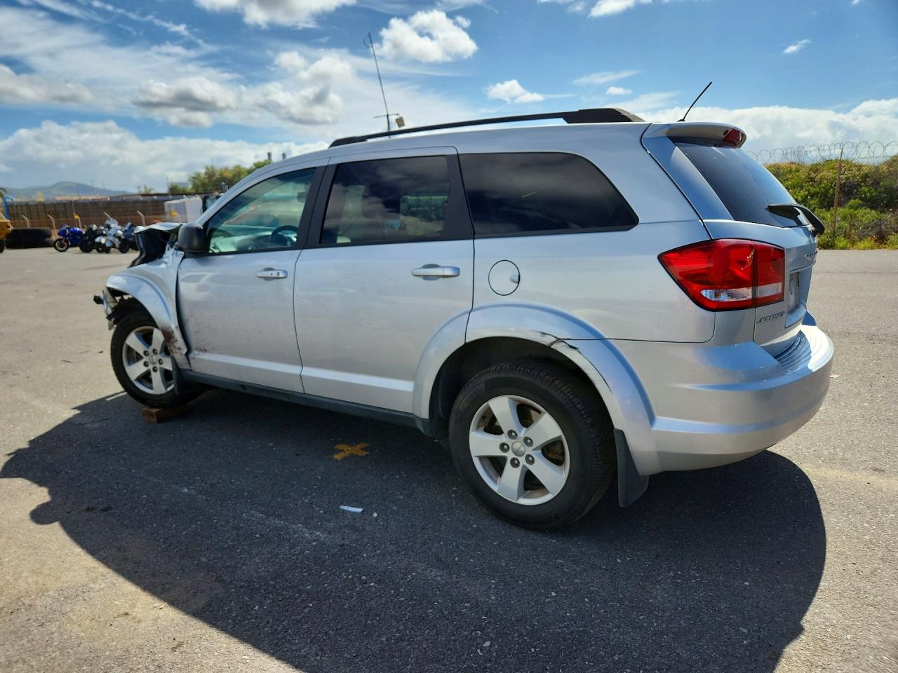 2014 Dodge Journey Se Silver vin: 3C4PDCAB0ET172463