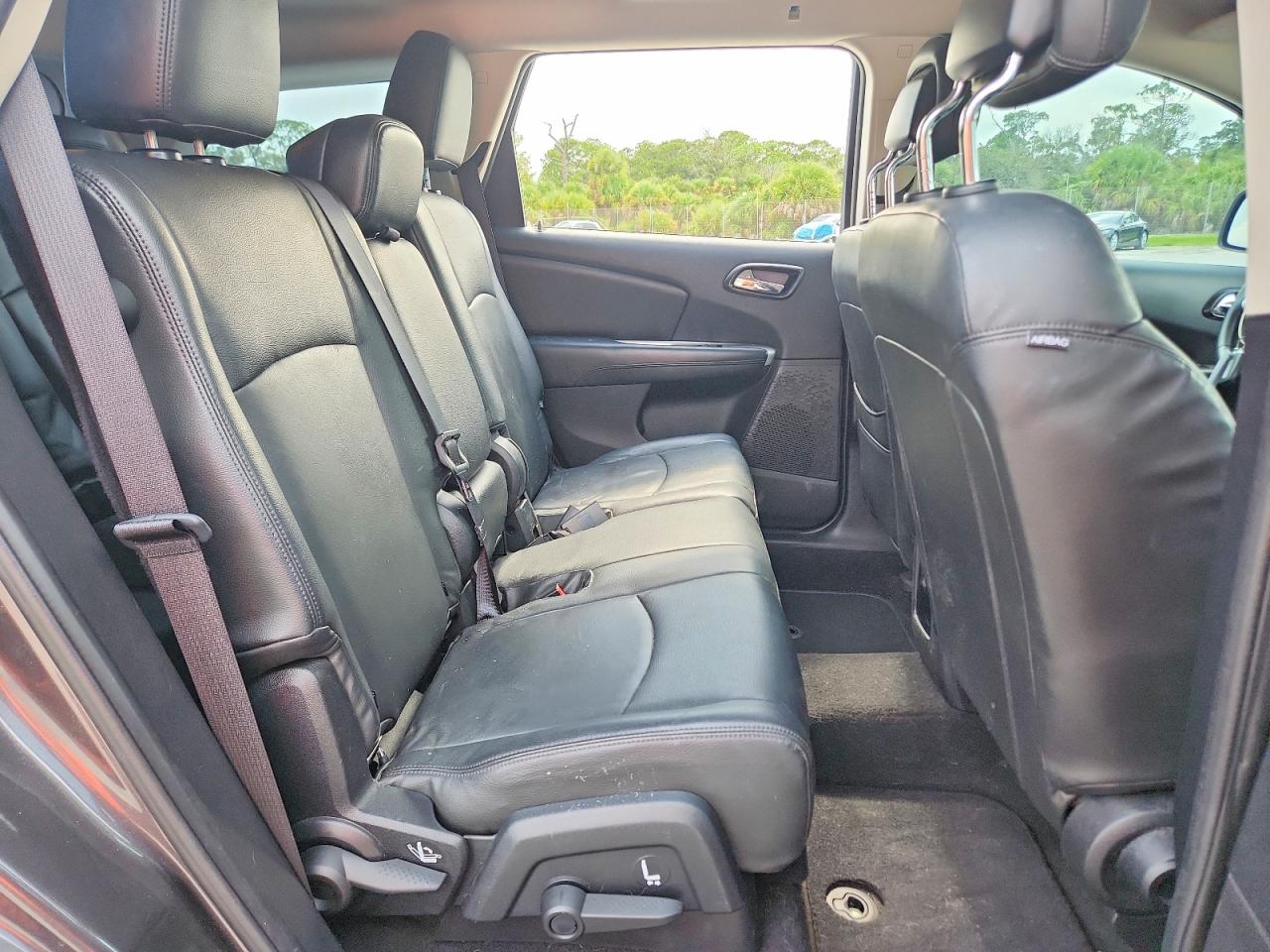 2015 Dodge Journey Se Gray vin: 3C4PDCAB0FT748019